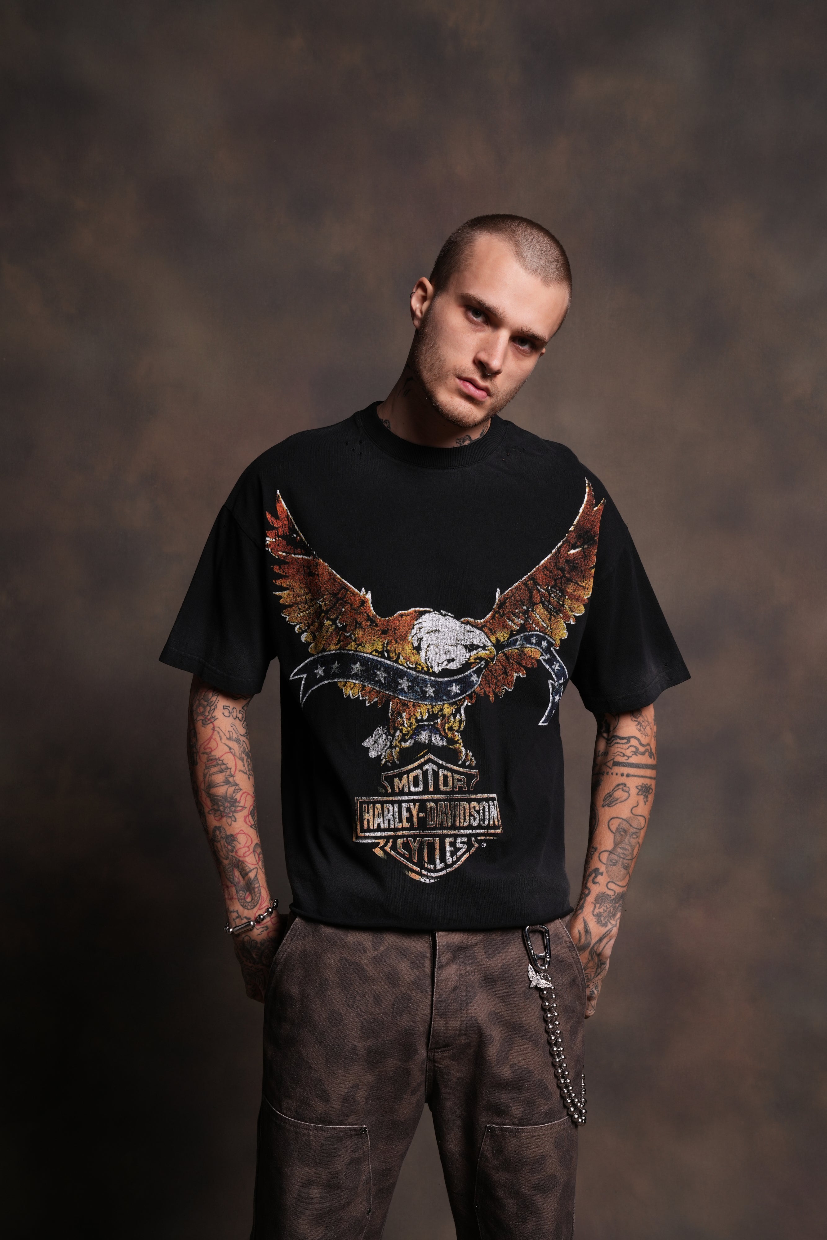 Darc Eagle Distressed Grunge Mid-Length Raw Hem Tee in Black Drift Wash