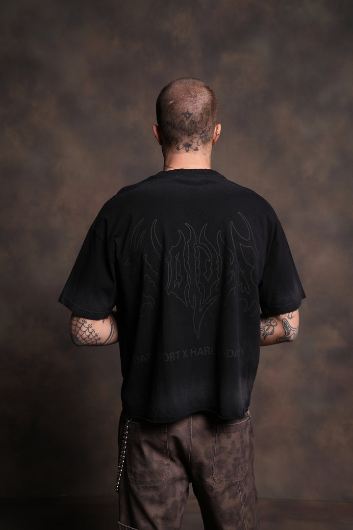 Darc Eagle Distressed Grunge Mid-Length Raw Hem Tee in Black Drift Wash