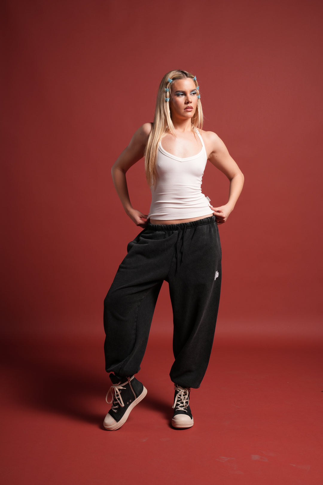 Dual Wolf Unisex Lounger Sweat Pants in Black