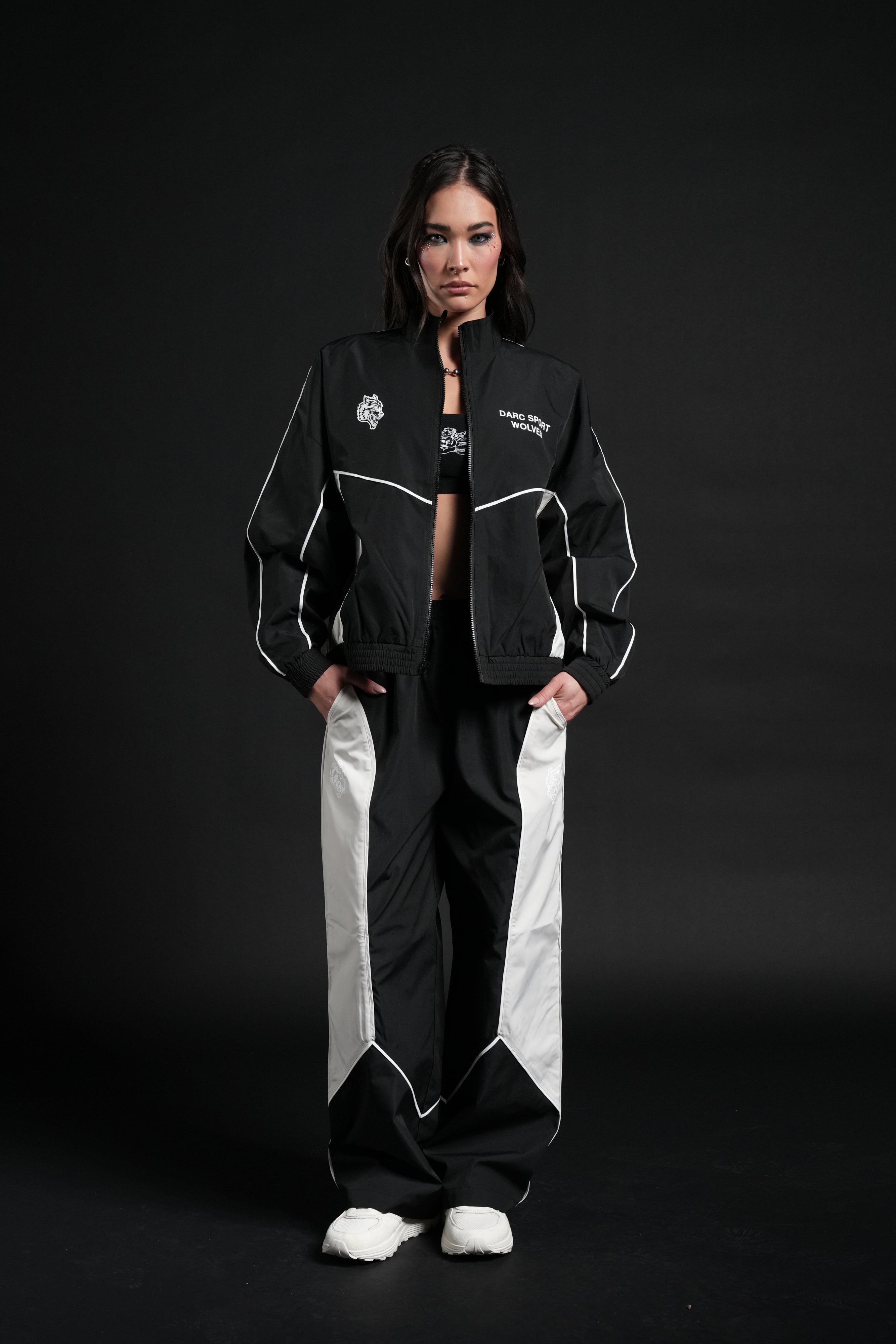 Dual Wolf She Quinn Track Pant in Black/Sand