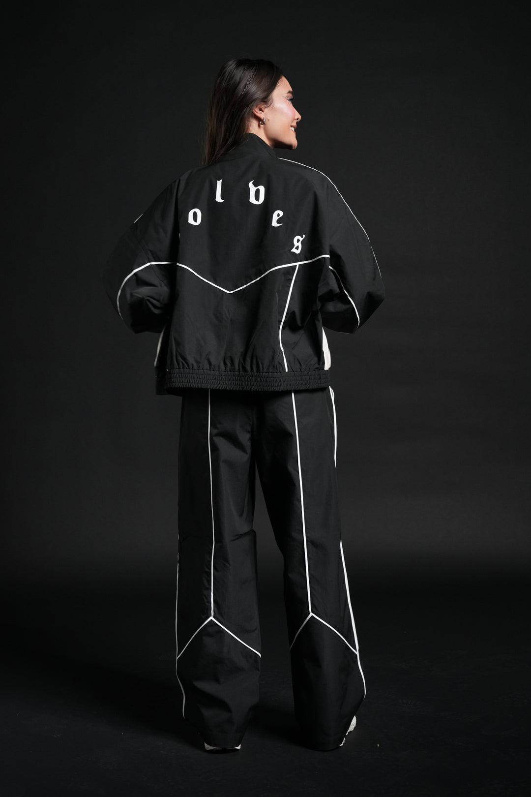 Dual Wolf She Quinn Track Pant in Black/Sand