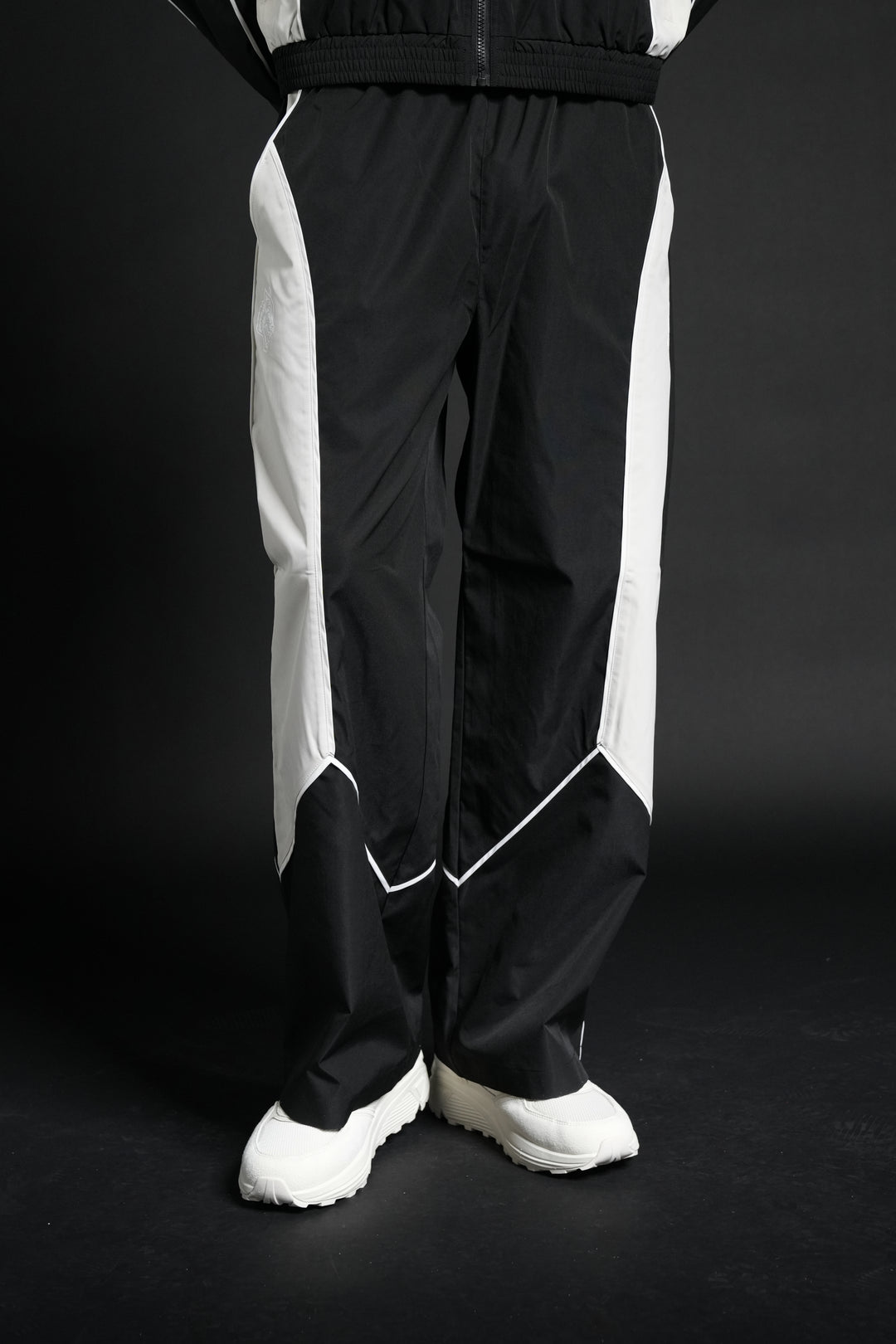 Dual Wolf Men's Quinn Track Pant in Black/Sand
