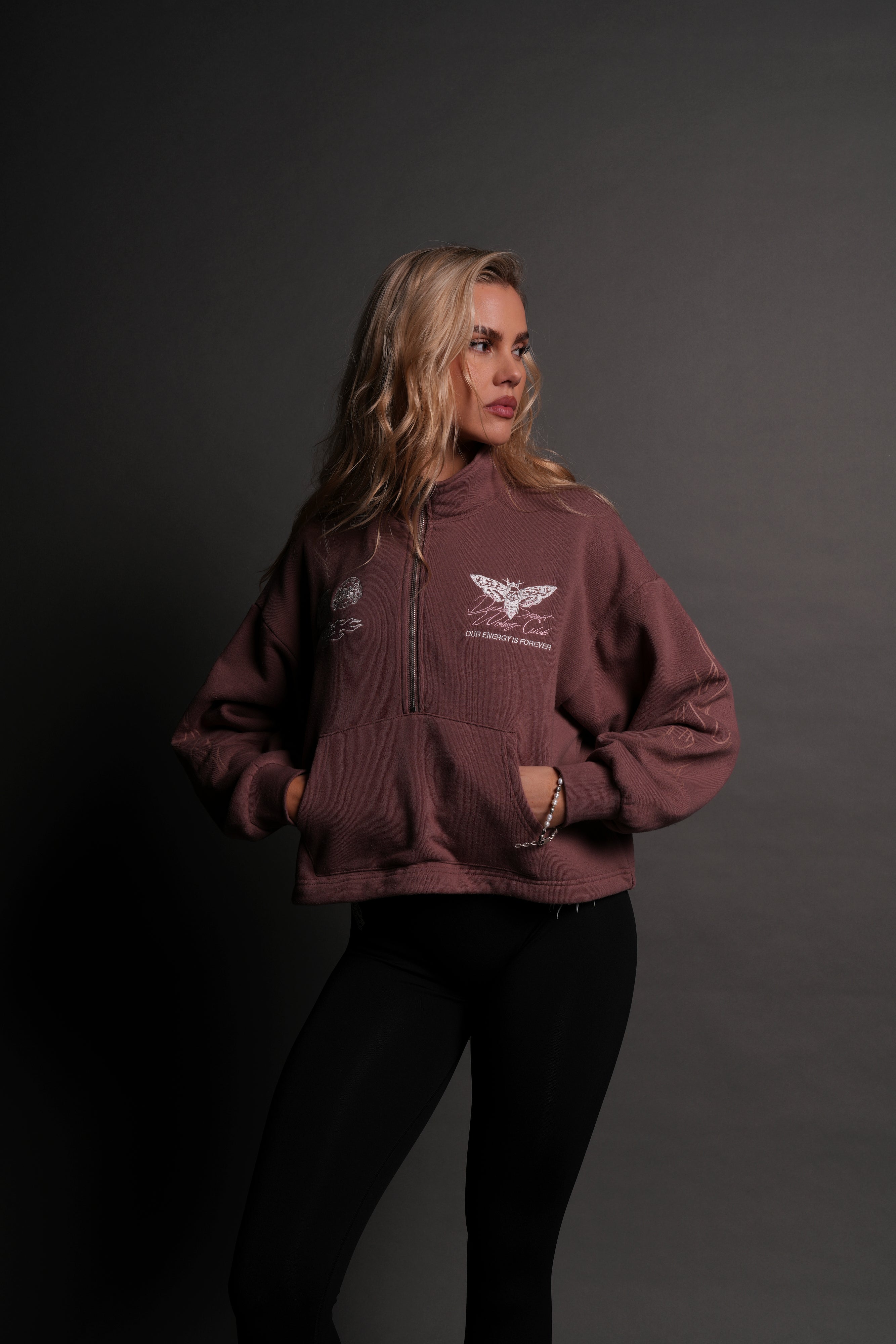 Live Fast V3 She Everson Mockneck Sweater in Mauve