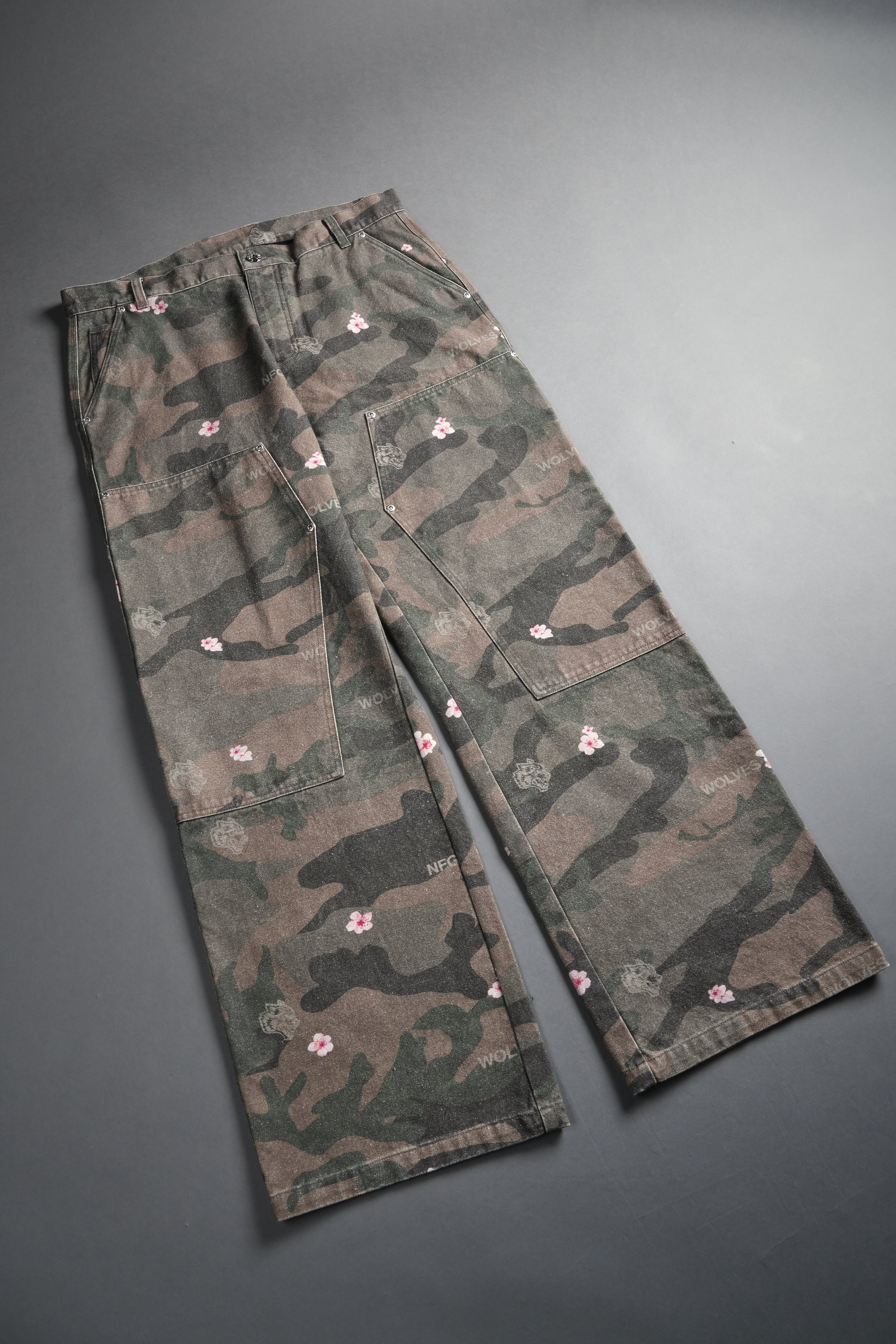 Wolves Chopper Hoffa V2 Pants in Vintage Blossom Woodland Camo