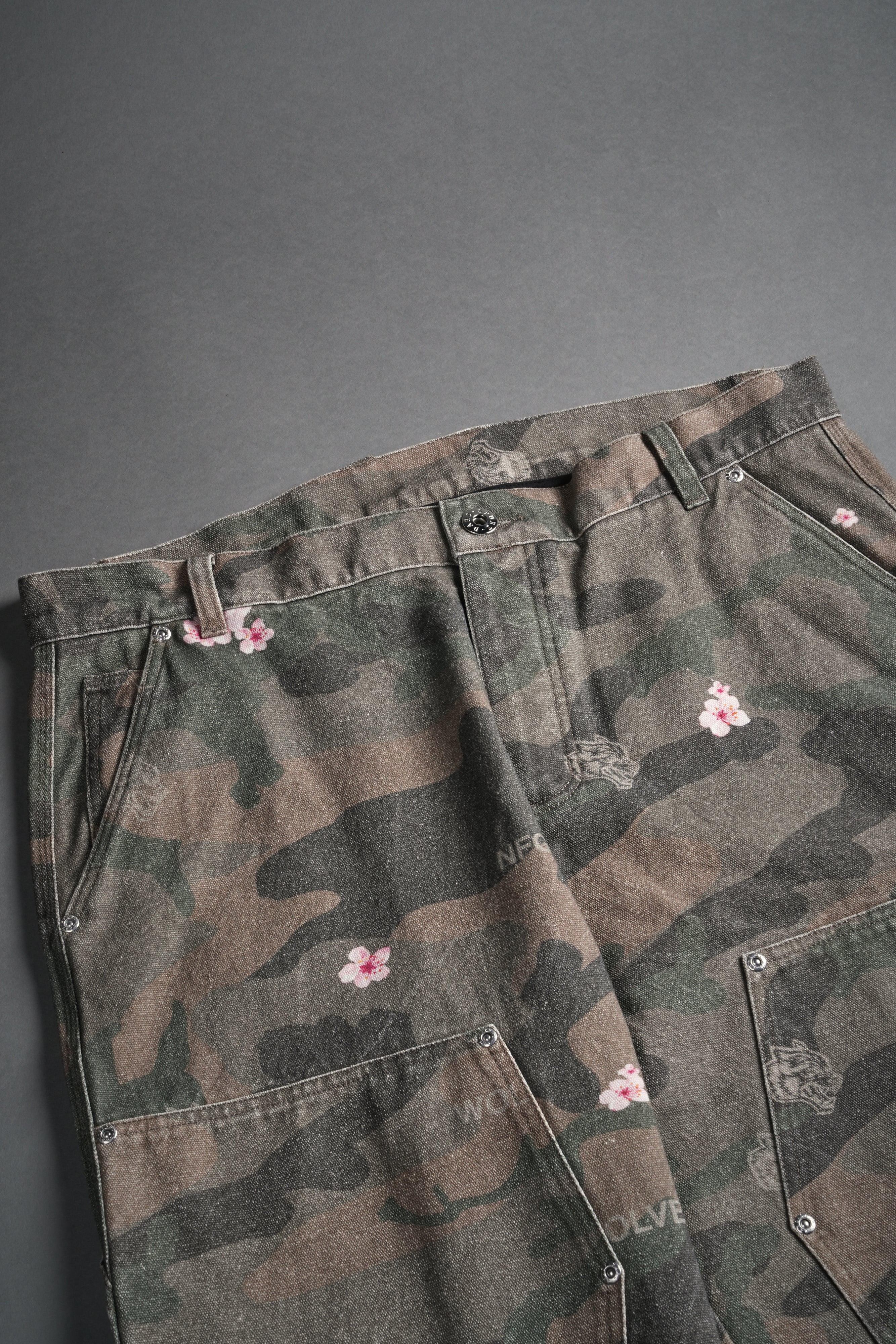 Wolves Chopper Hoffa V2 Pants in Vintage Blossom Woodland Camo