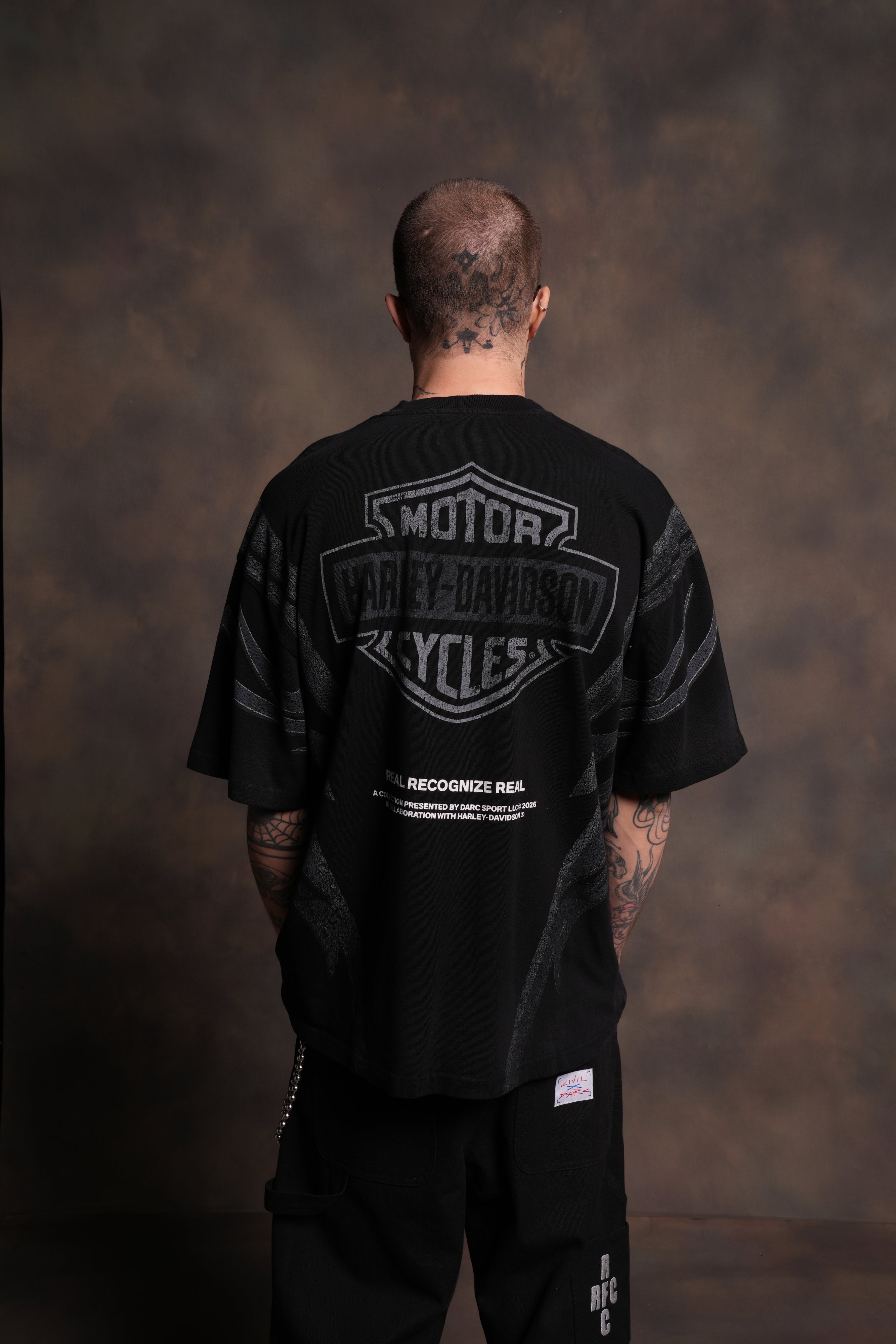 Real Recognize Real Unisex Premium Oversized Tee in Black Drift Wash