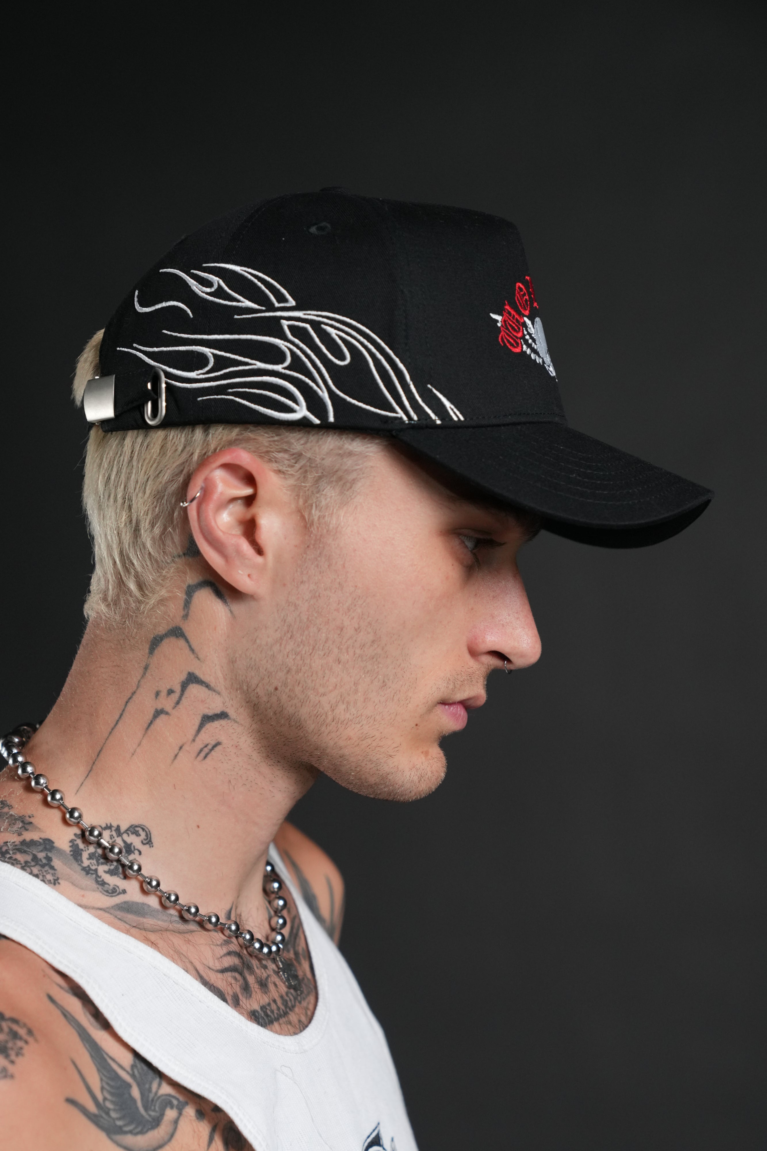 Twin Flame 5 Panel Hat in Black
