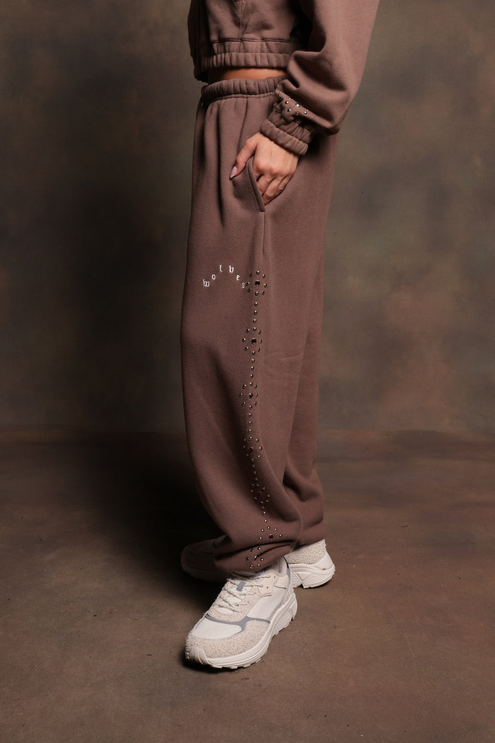 Stud Lobo Premium Lounger Sweatpants In Mojave Brown