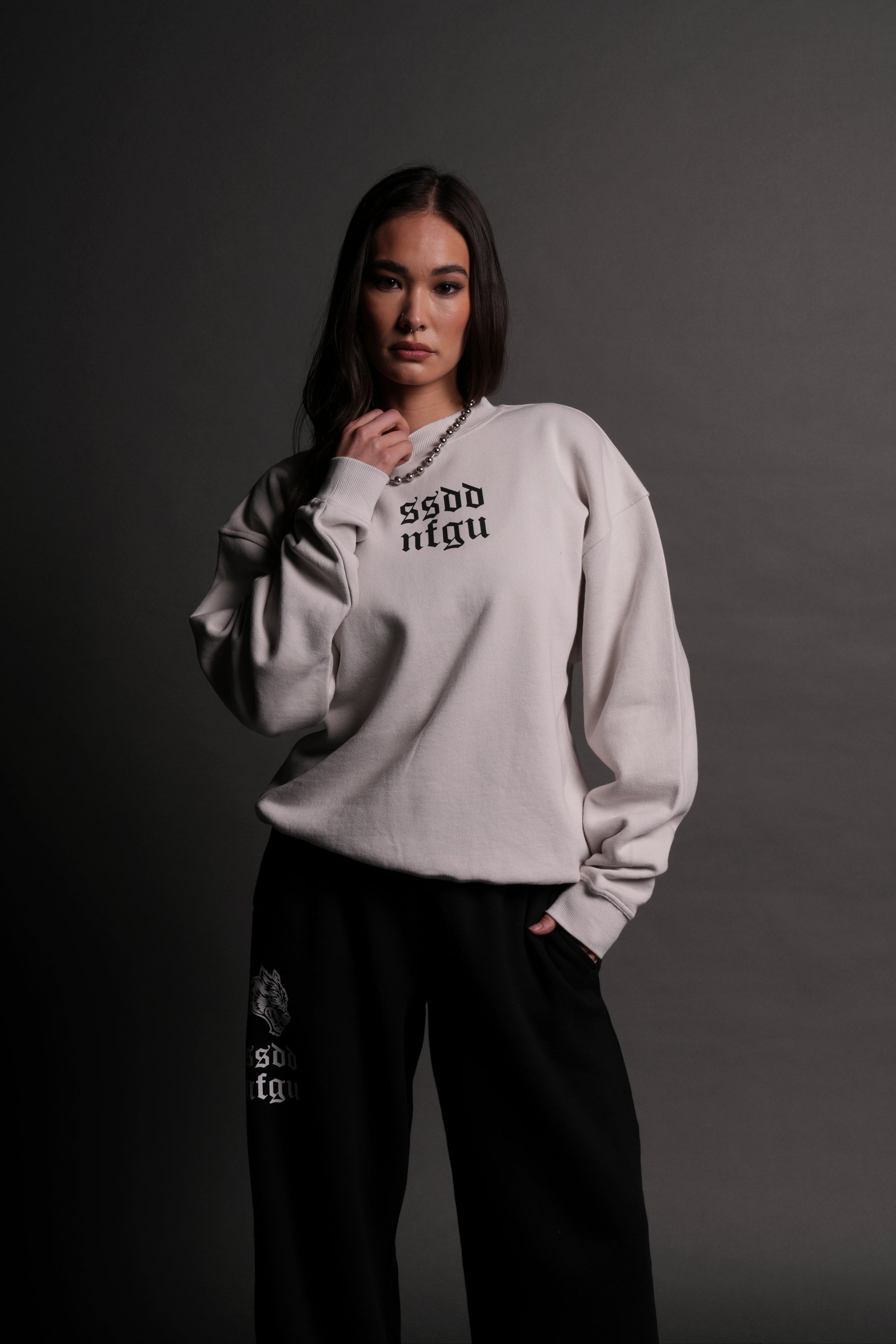 Big SSDD NFGU She London Crewneck in Stone