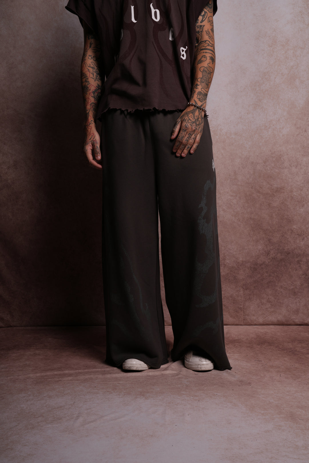Darc Infernal Oversized Omen Sweat Pants in Wolf Gray