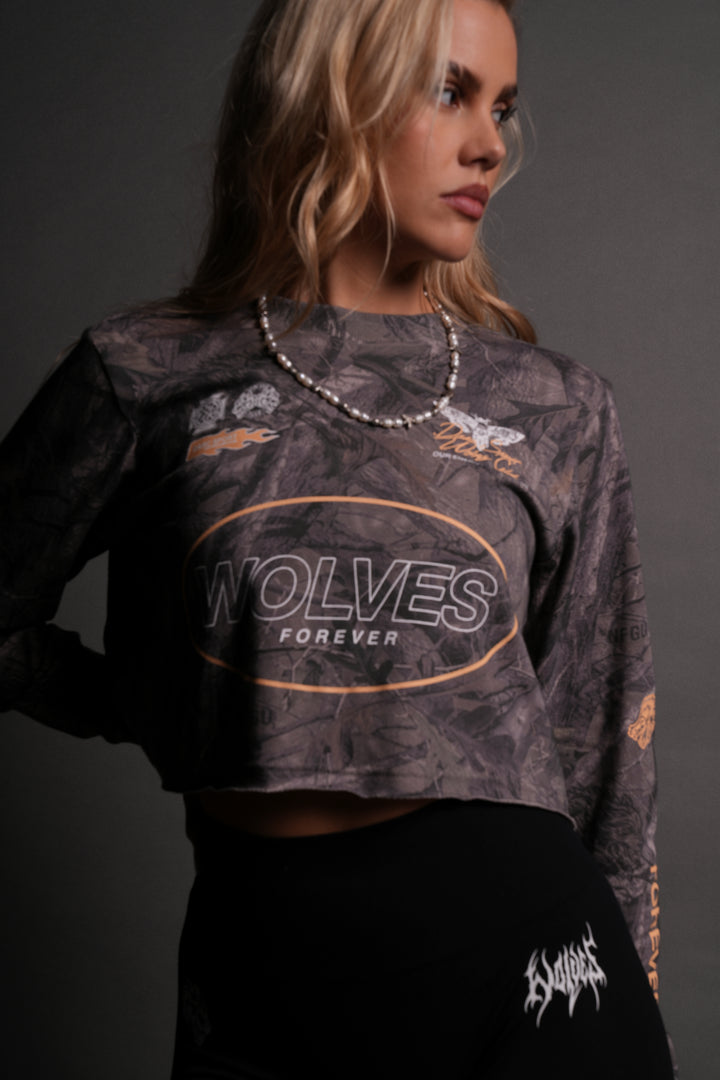 Live Fast V3 "Premium" (LS Cropped) Tee in Driftwood Wolf Forest Camo