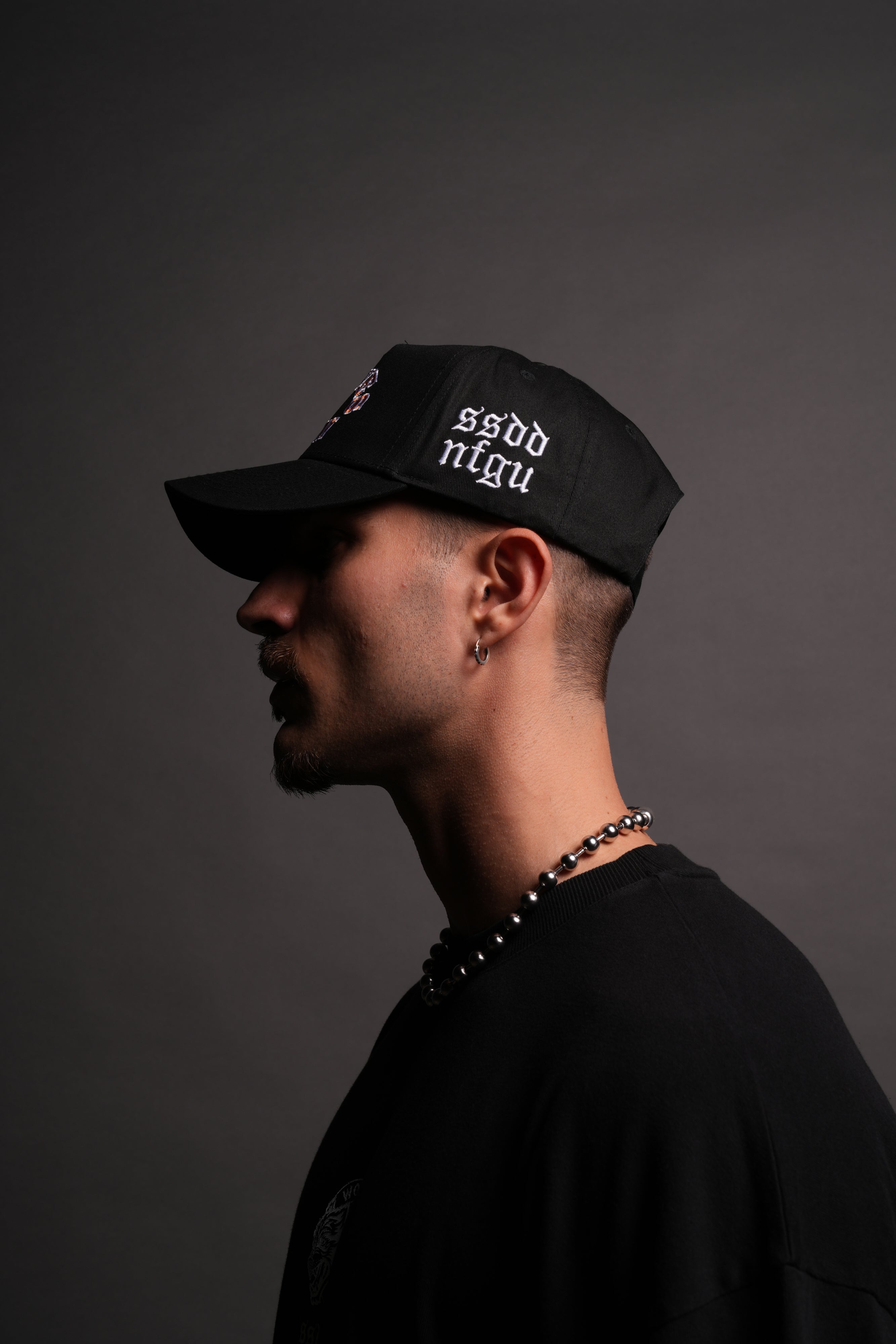 Wolves Gym V2 5 Panel Hat in Black