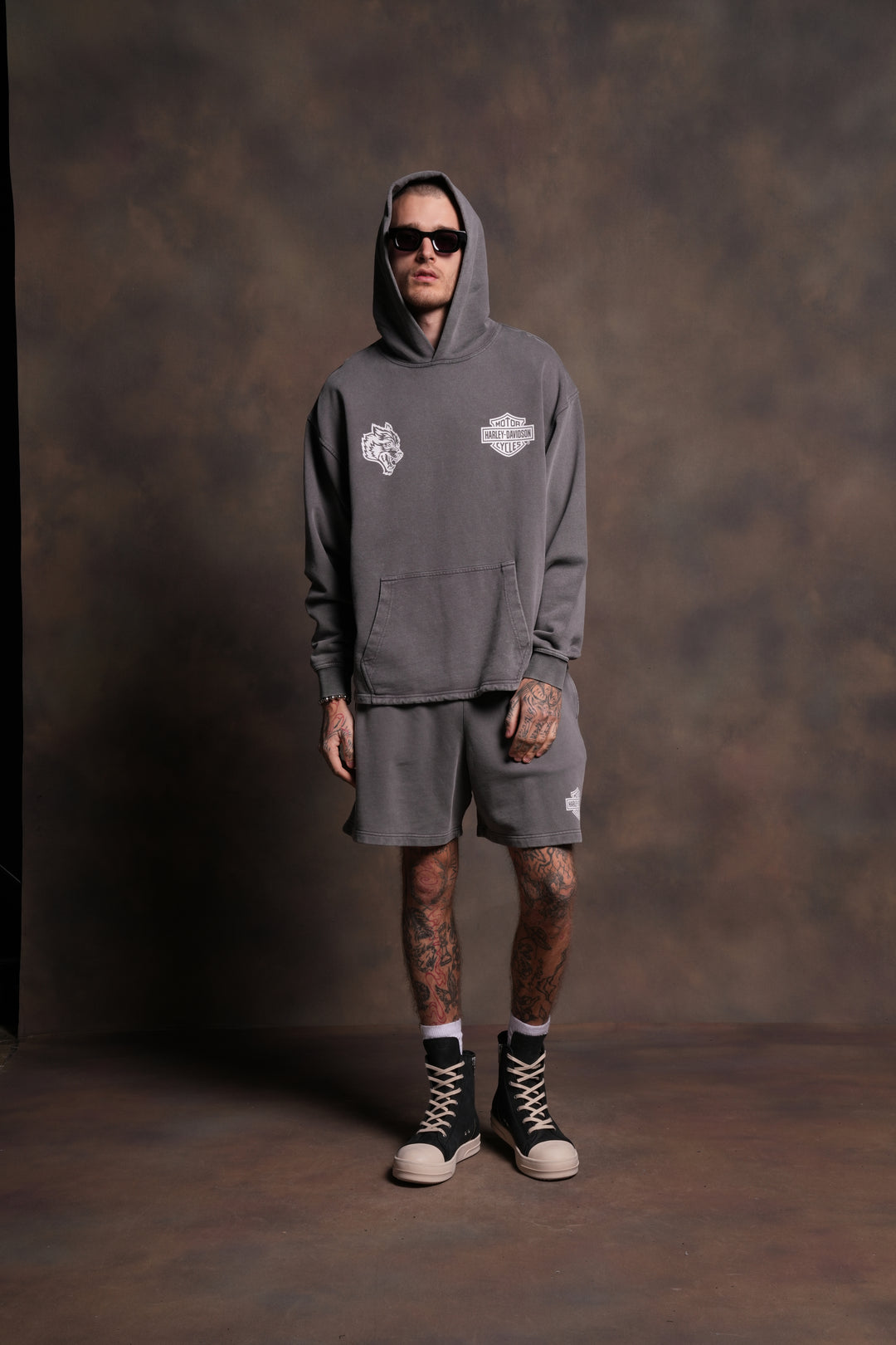 Harley-Davidson Wolves "Moaty" Hoodie in Slate Gray