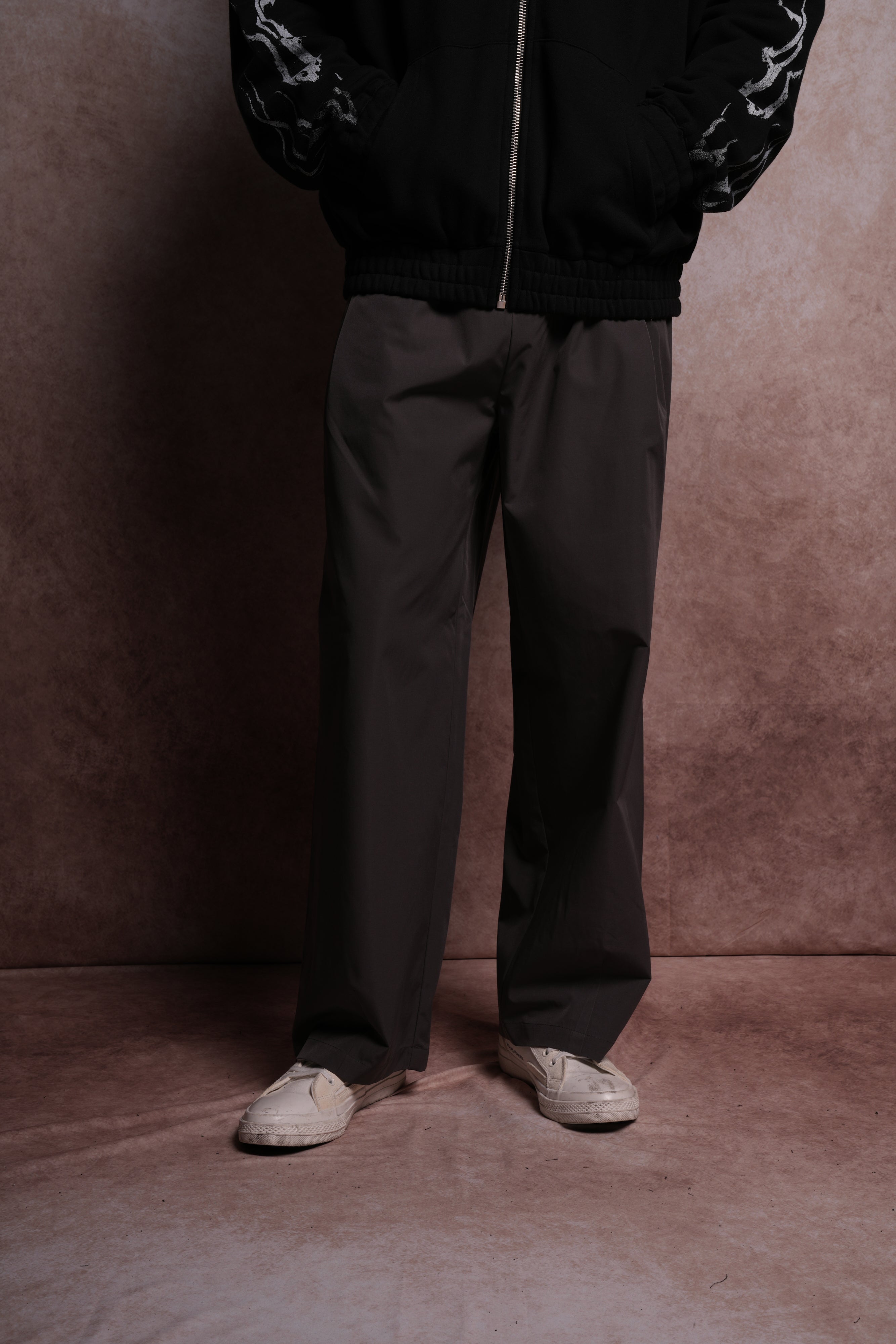 Loyalty Patch Hadi Pants in Wolf Gray