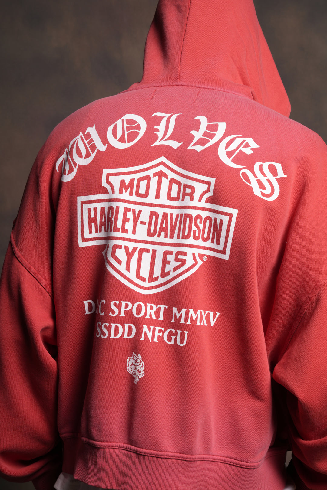 Harley-Davidson Wolves Vex Double Zip Hoodie in Roman Red Drift Wash