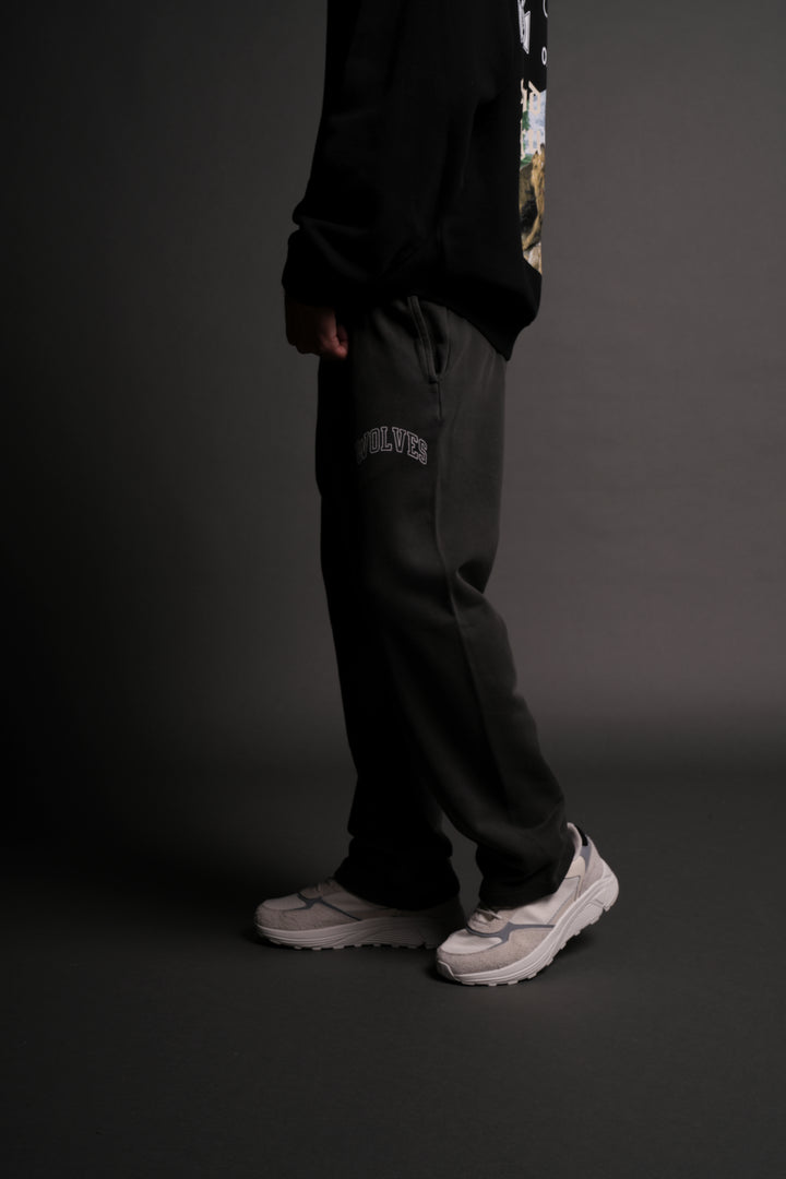 Big Wolf Loyalty Bigelow Sweat Pants in Wolf Gray