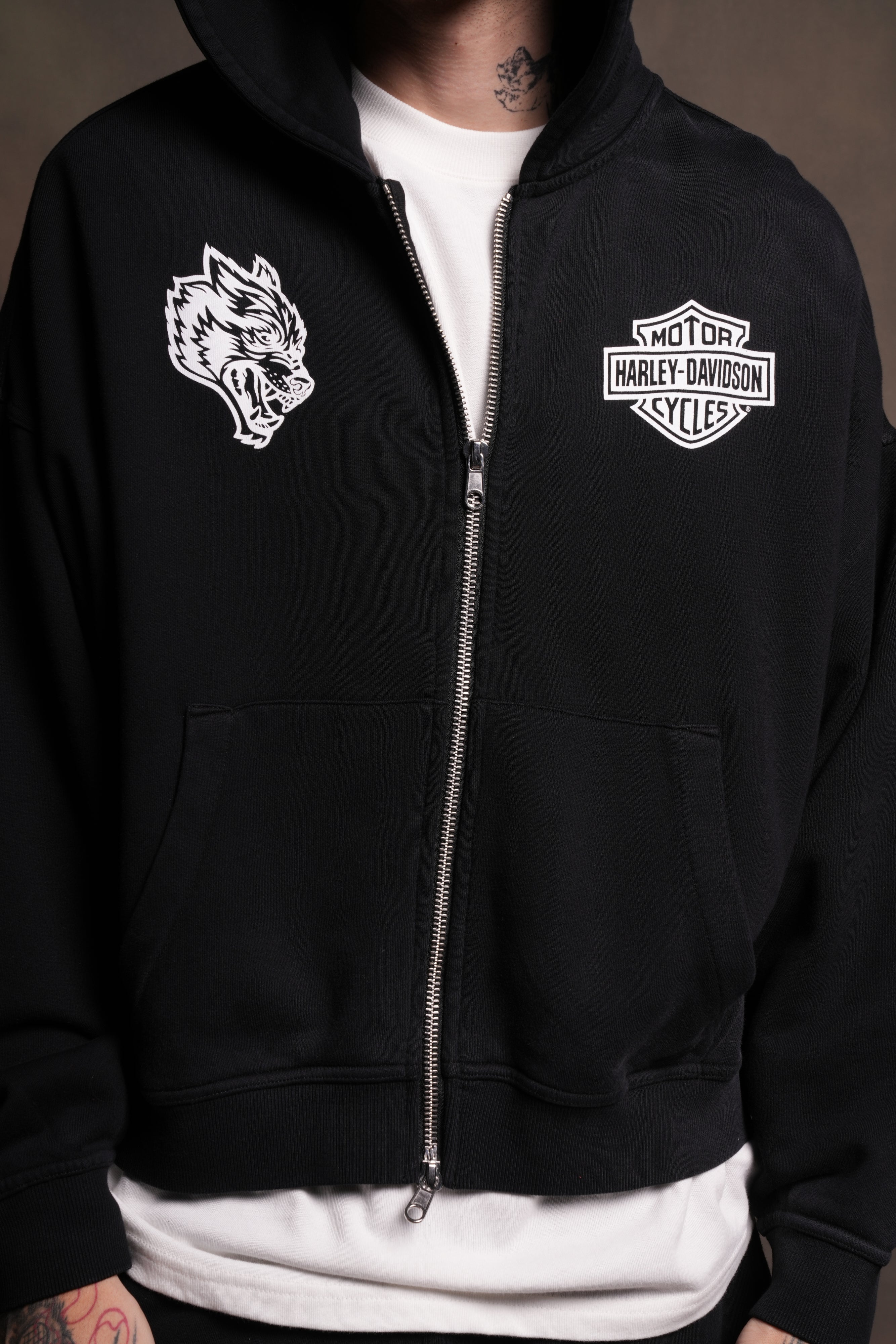Harley-Davidson Wolves Vex Double Zip Hoodie in Black Drift Wash