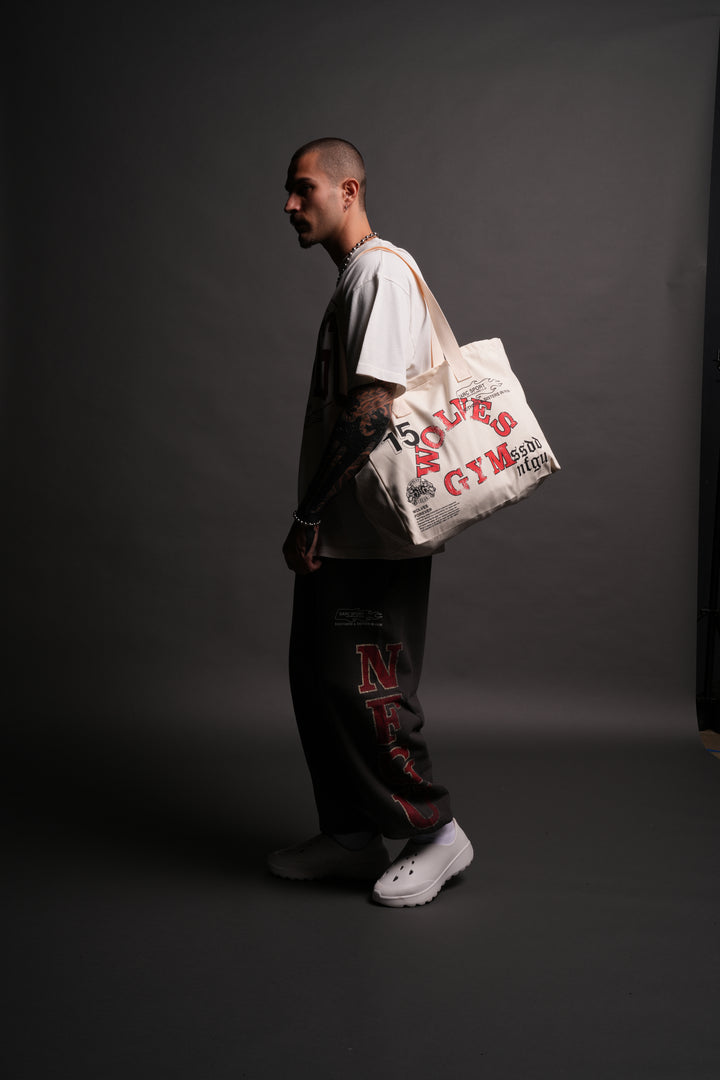 Wolves Gym V2 Canvas Tote in Cream