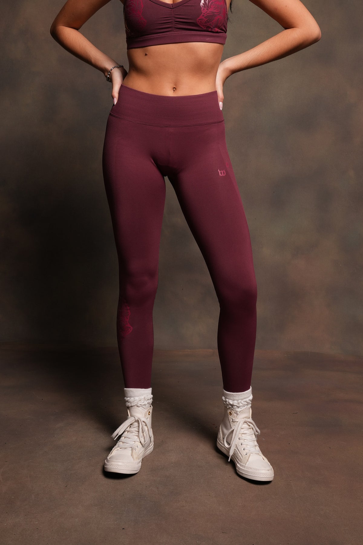 Wolf Pyramid Evey Seamless Leggings In Deep Cherry Red