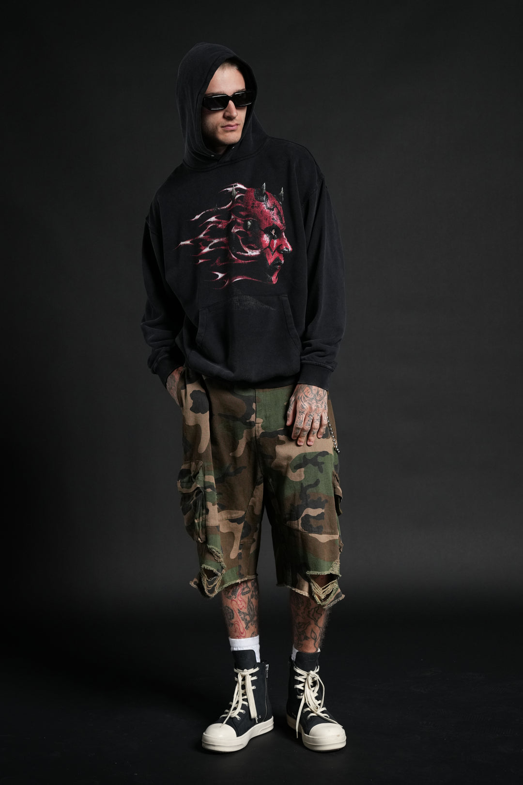 Sith Inferno Pierce Hoodie in Black