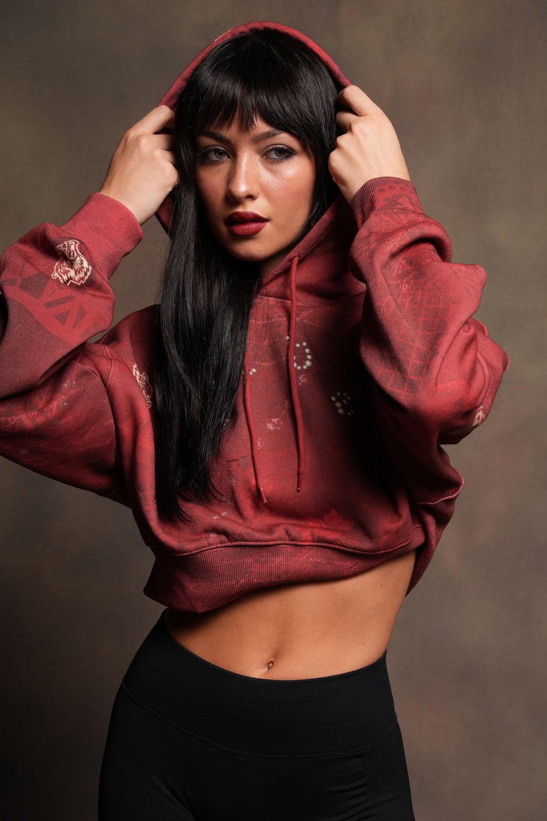 Wolves Pyramid Ava Hoodie In Rosas De Sangre