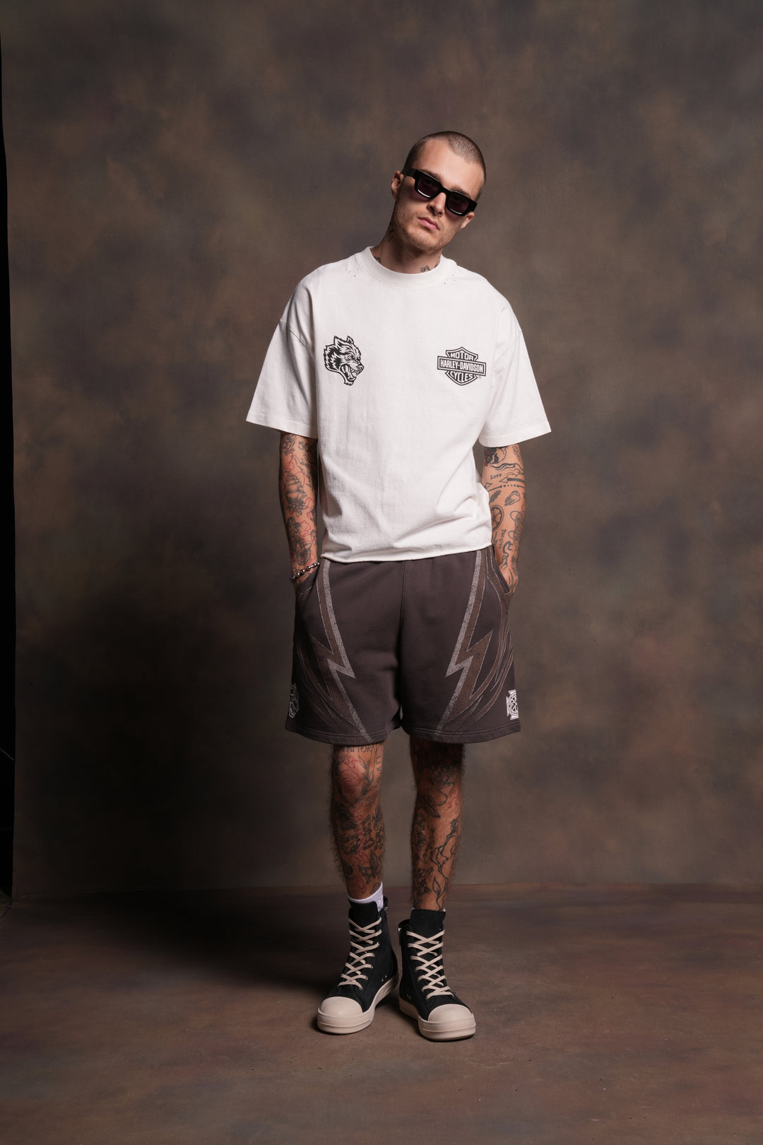 Harley-Davidson Wolves Distressed Grunge Mid-Length Raw Hem Tee in Cream