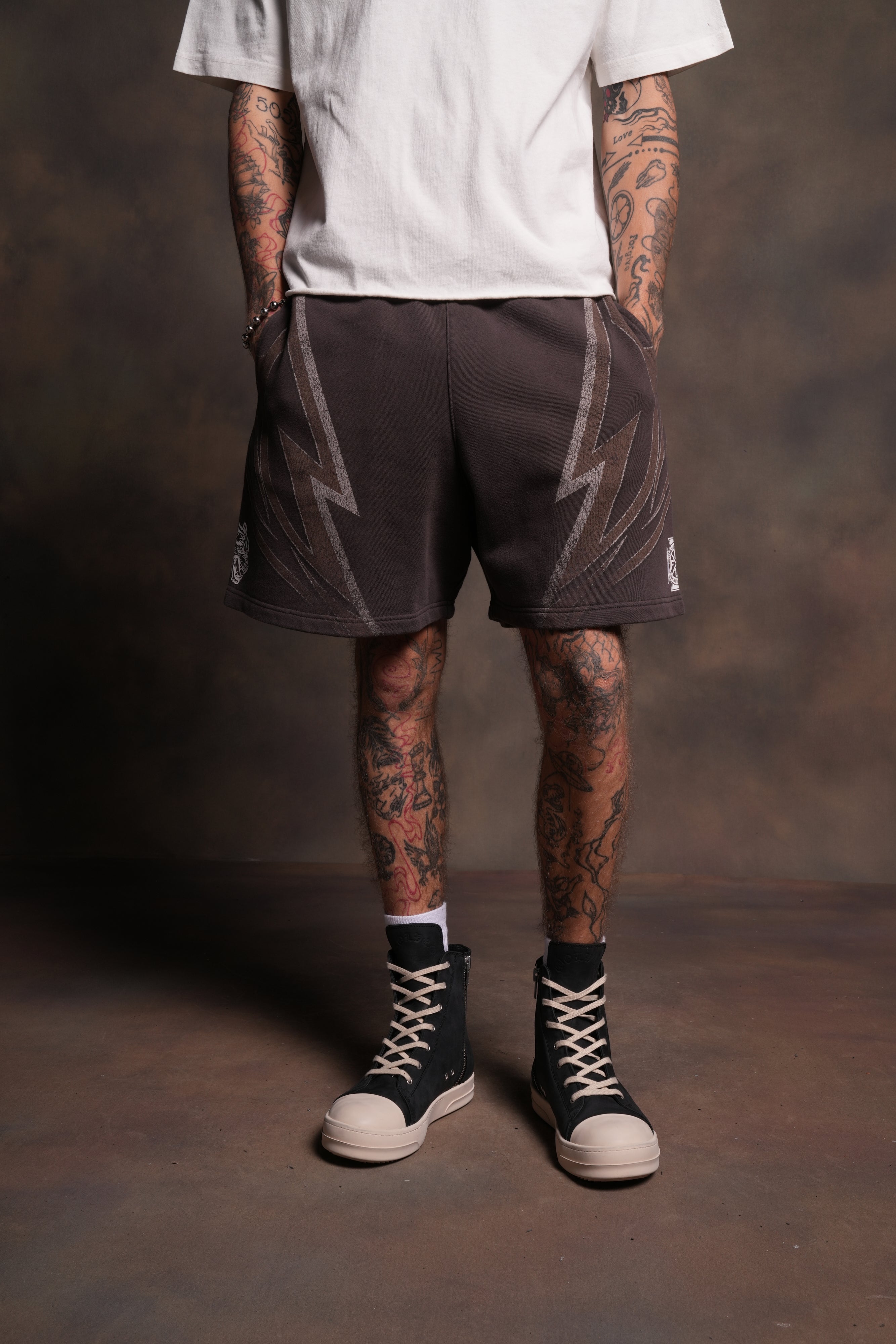 Real Recognize Real Unisex Oversized Post Lounge Sweat Shorts V2 in Darc Brown Drift Wash