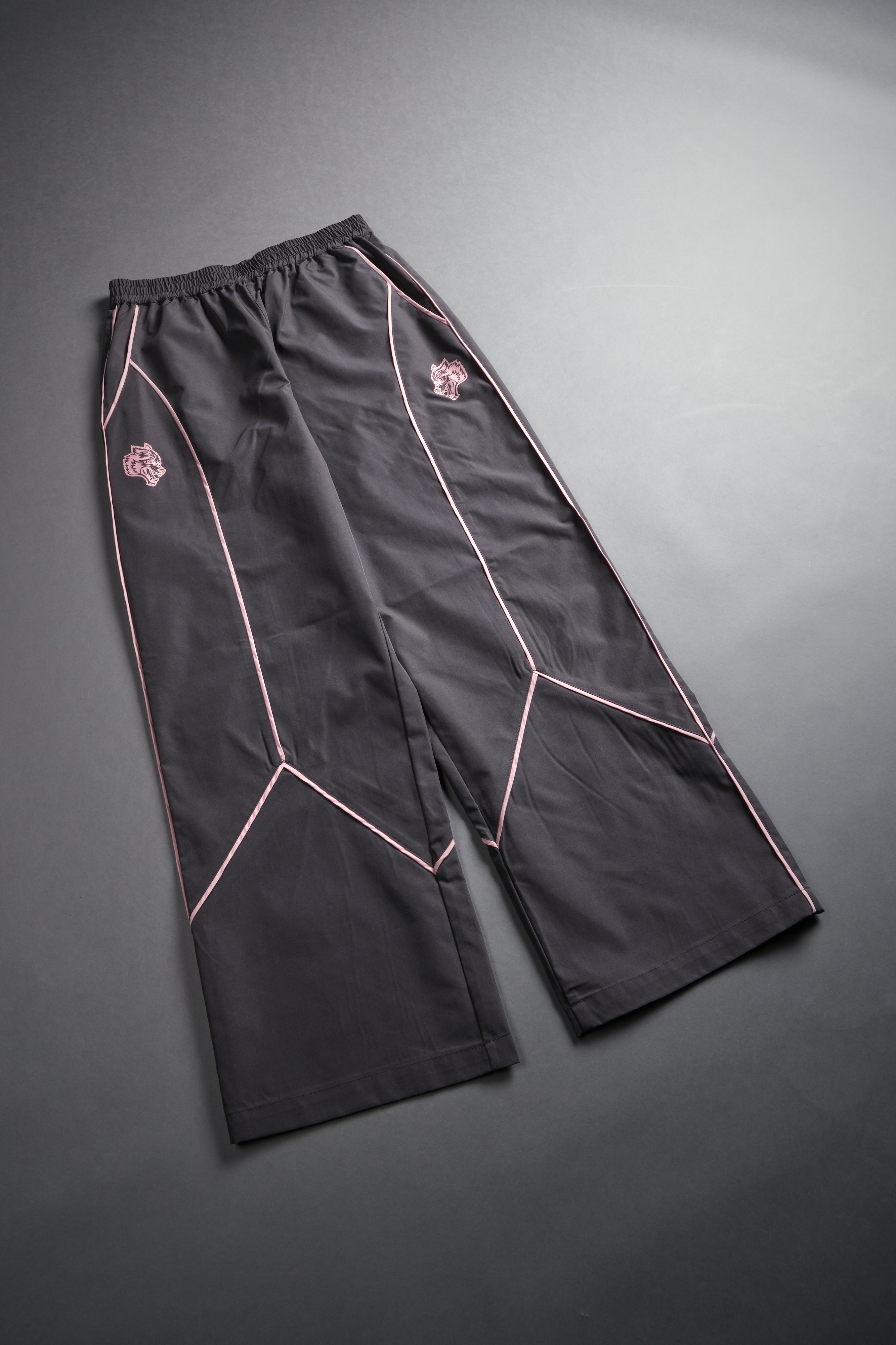 Dual Wolf Quinn Track Pants in Wolf Gray/Cherry Blossom