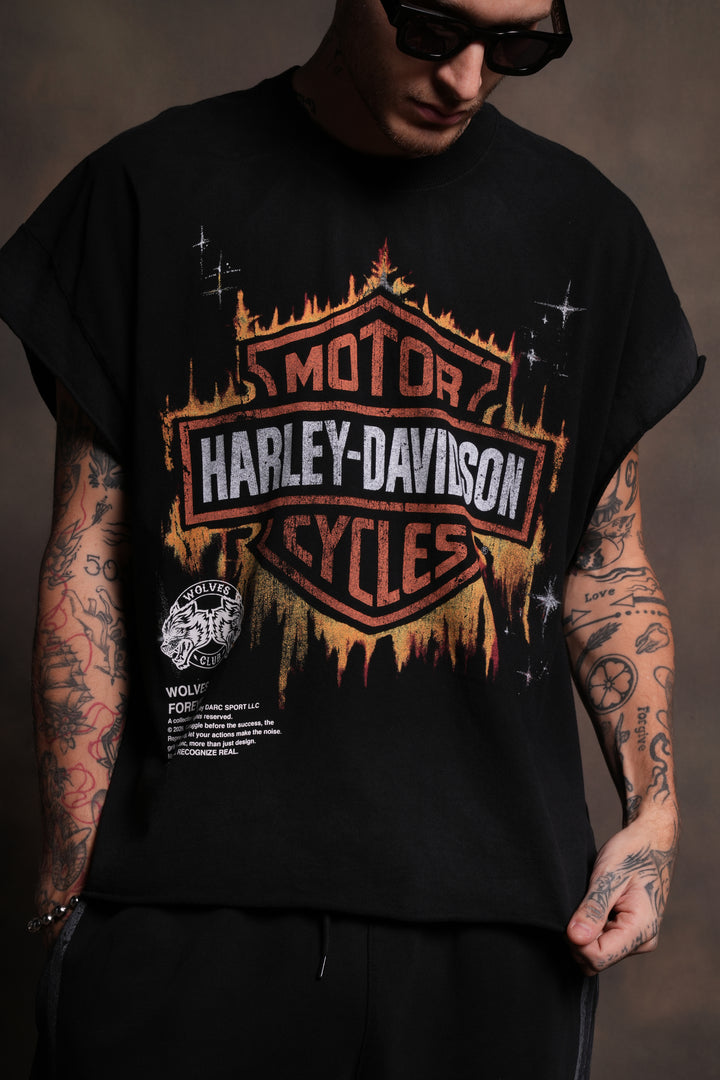 Inferno Shield Grunge Cut-Off Mid-Length Raw Hem Tee in Black Drift Wash