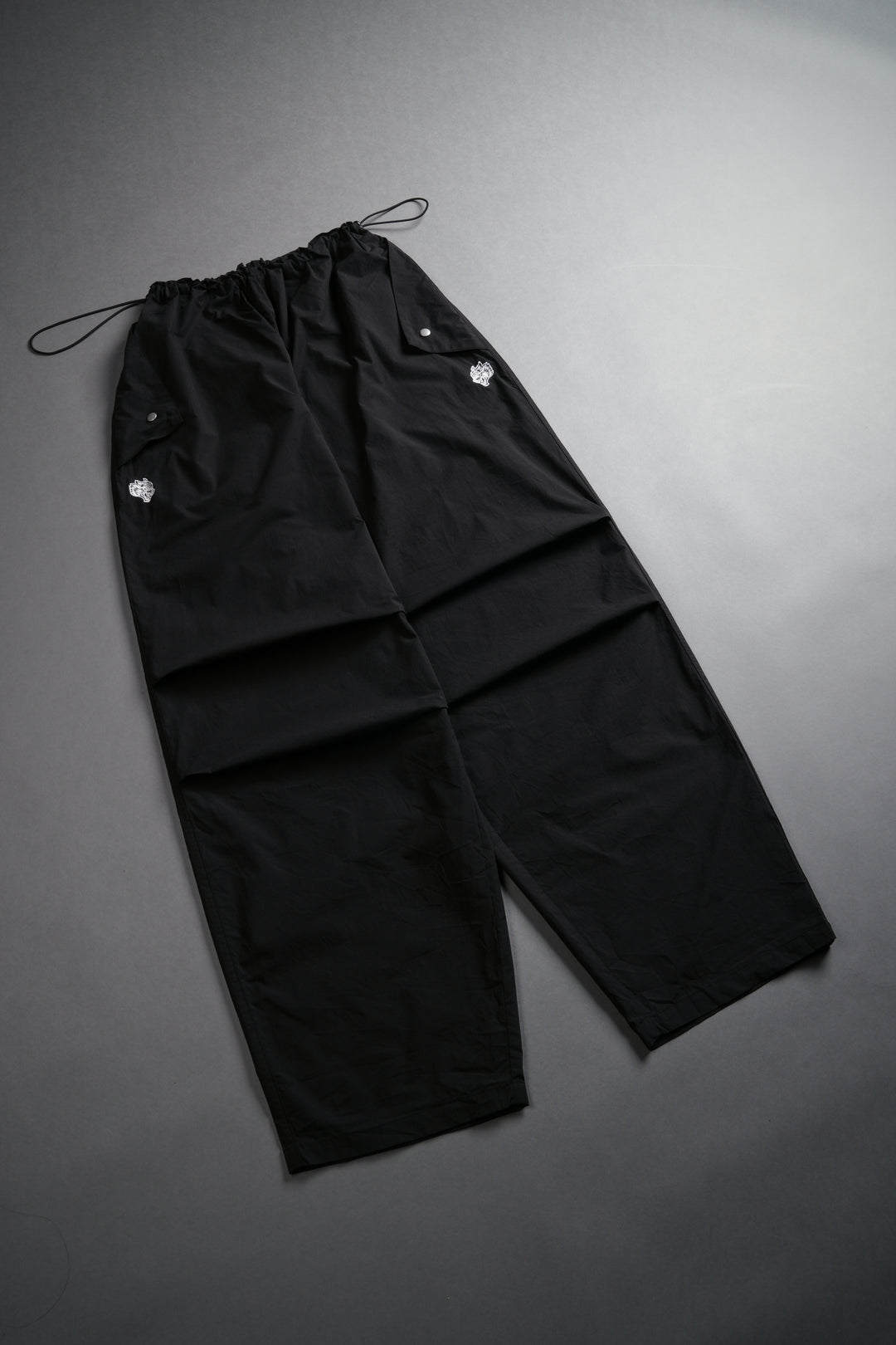 Dual Wolf Chopper Hacker Pants V2 in Black