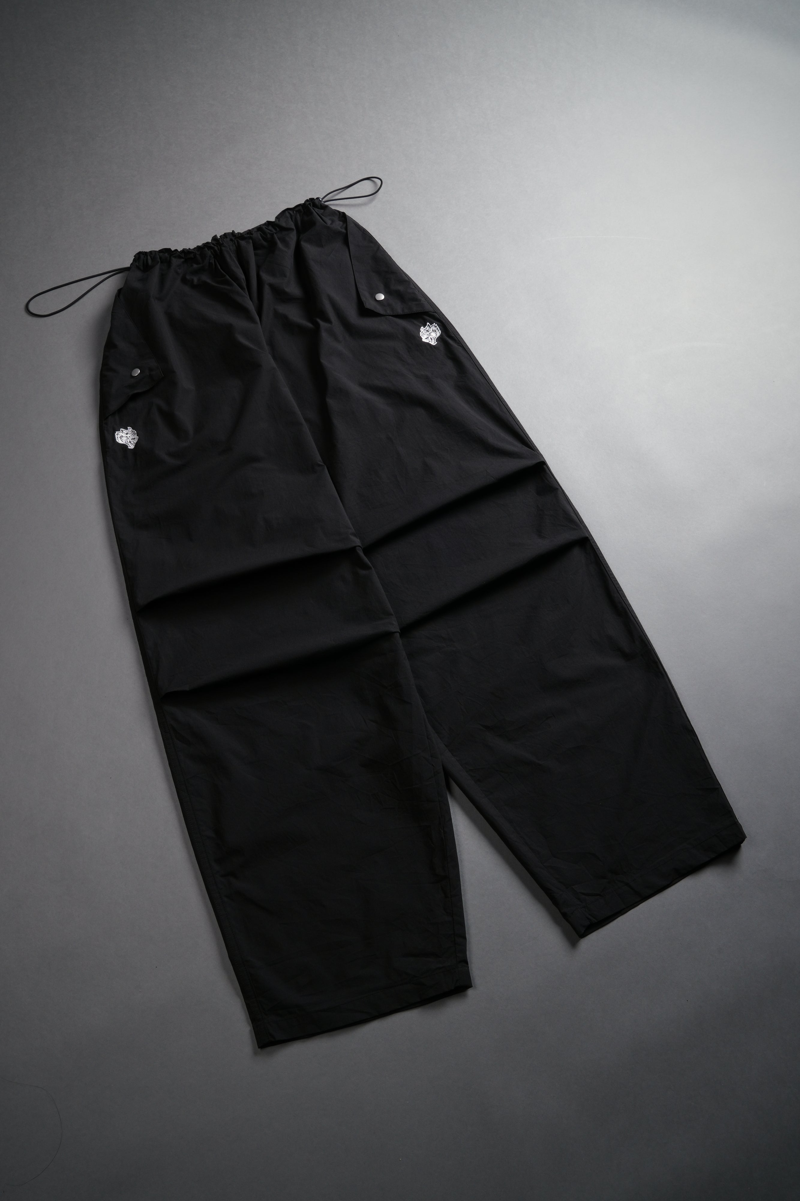 Dual Wolf Chopper Hacker Pants V2 in Black
