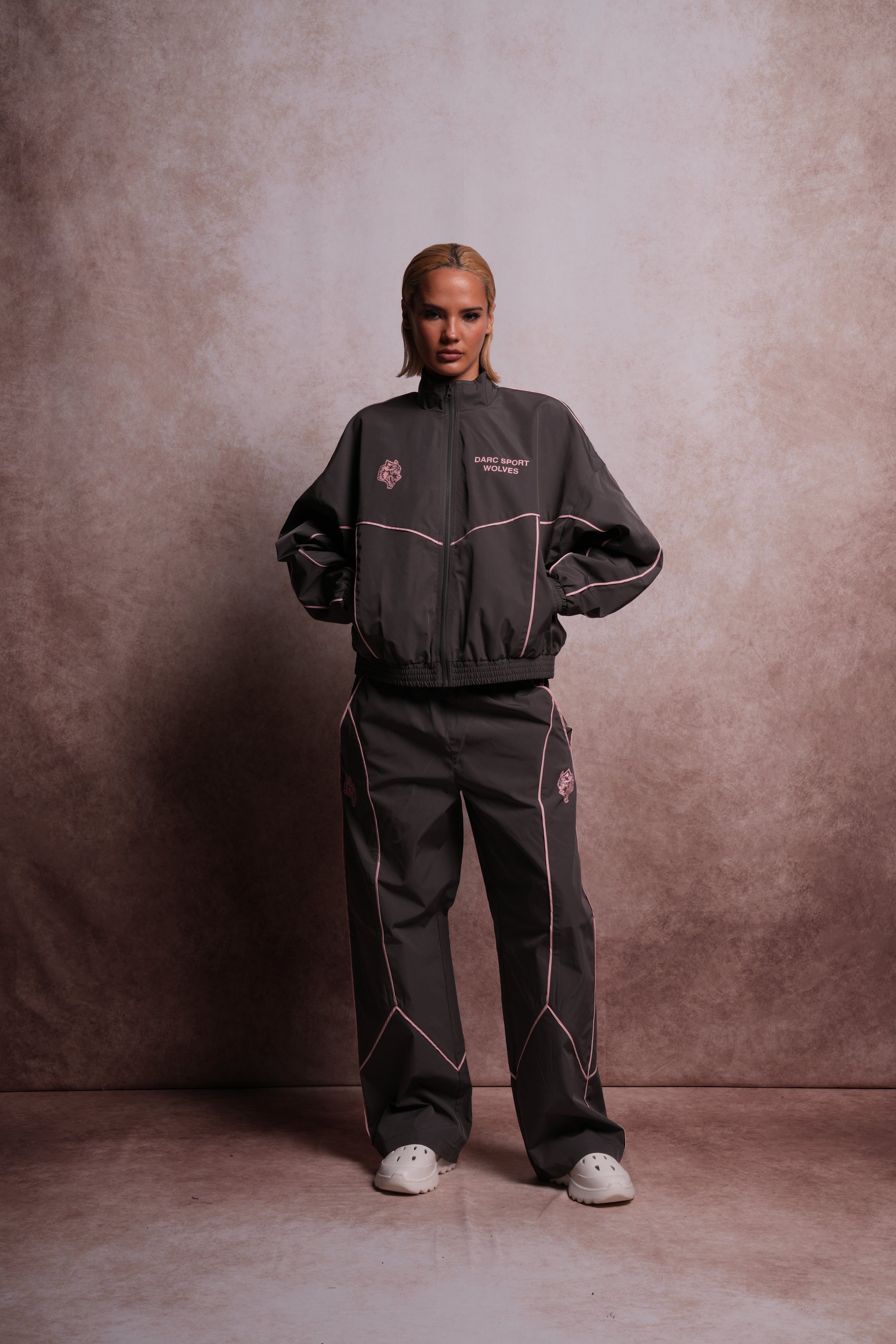 Dual Wolf Quinn Track Pants in Wolf Gray/Cherry Blossom