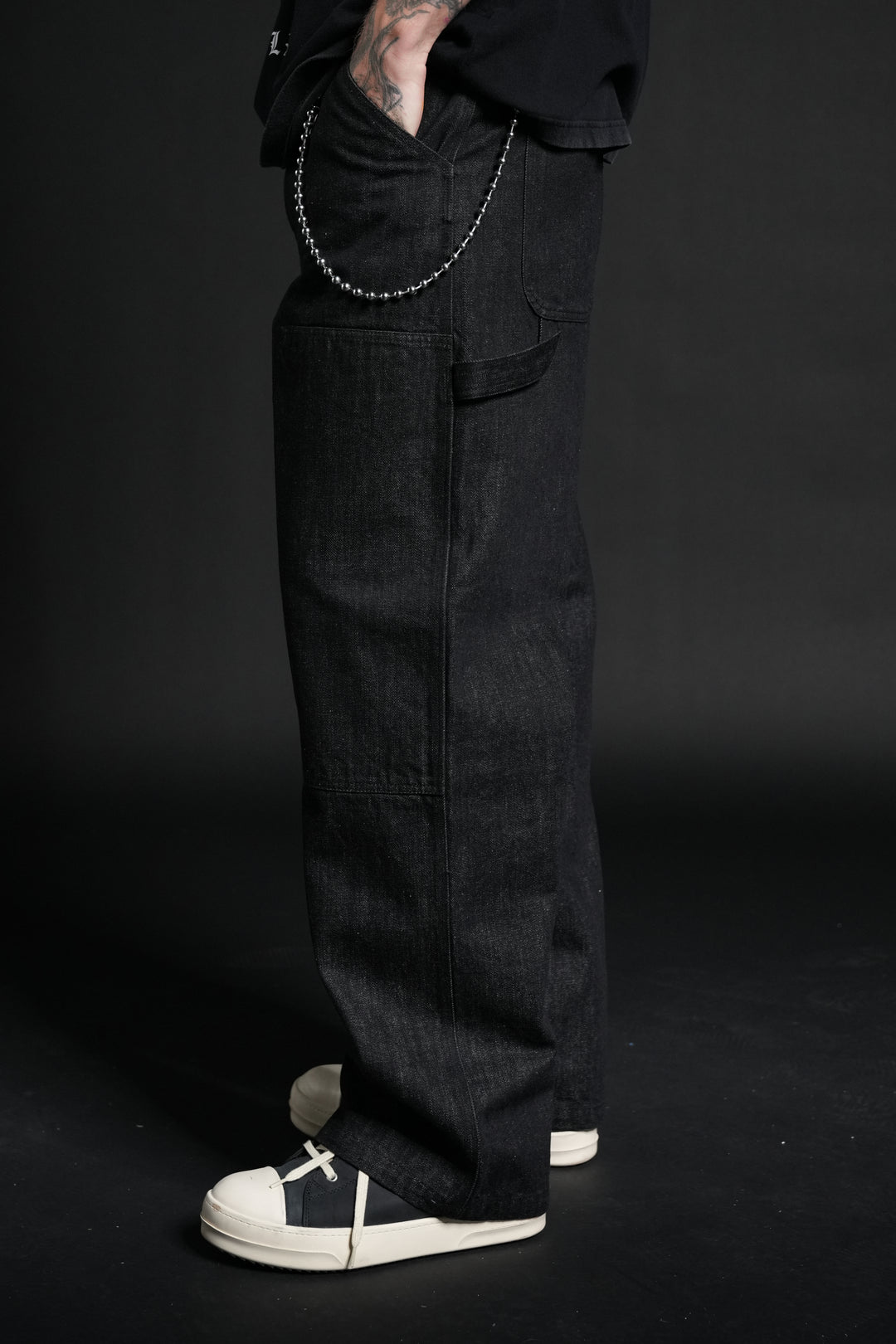 Wolves Chopper Dillon Pants in Black