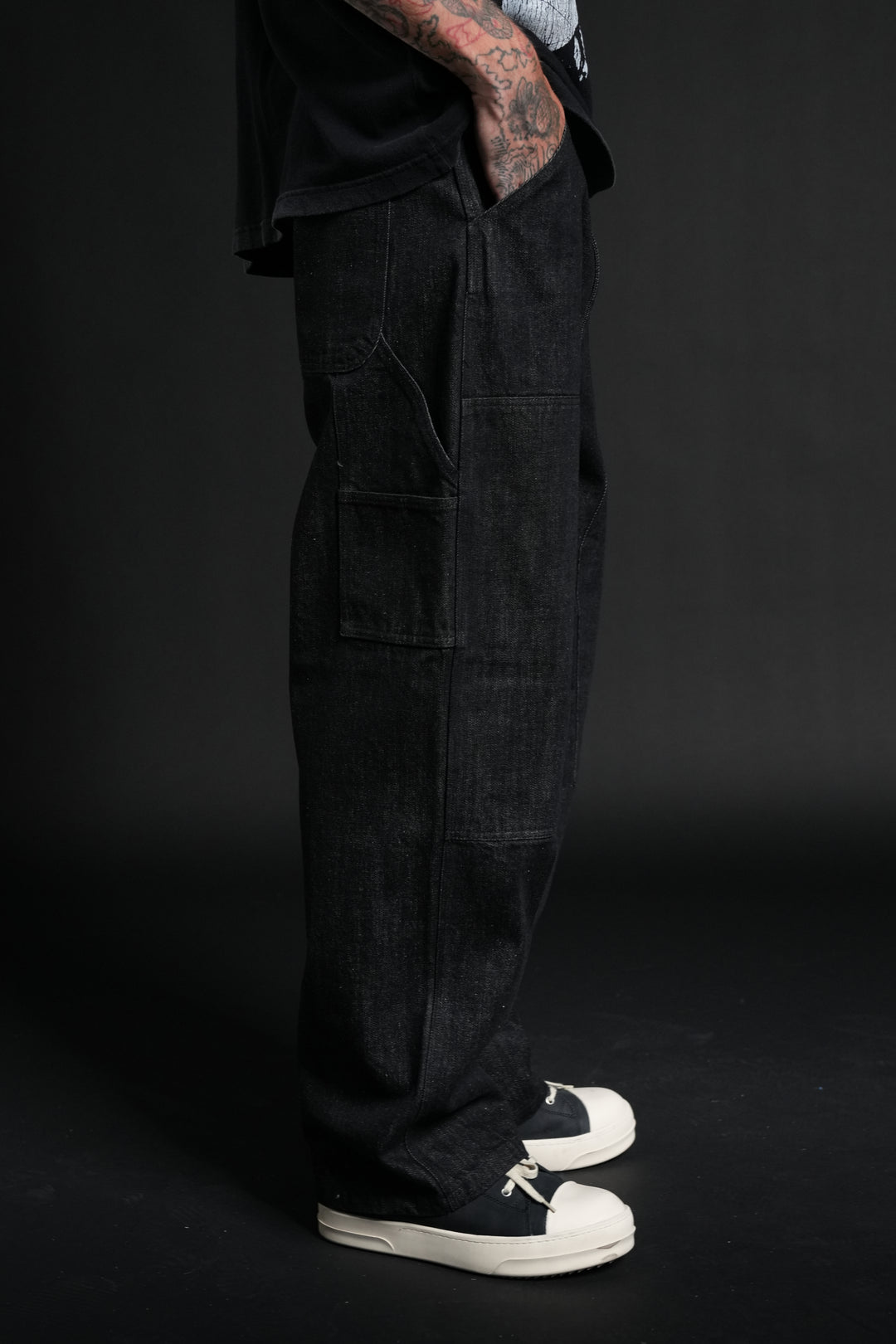 Wolves Chopper Dillon Pants in Black