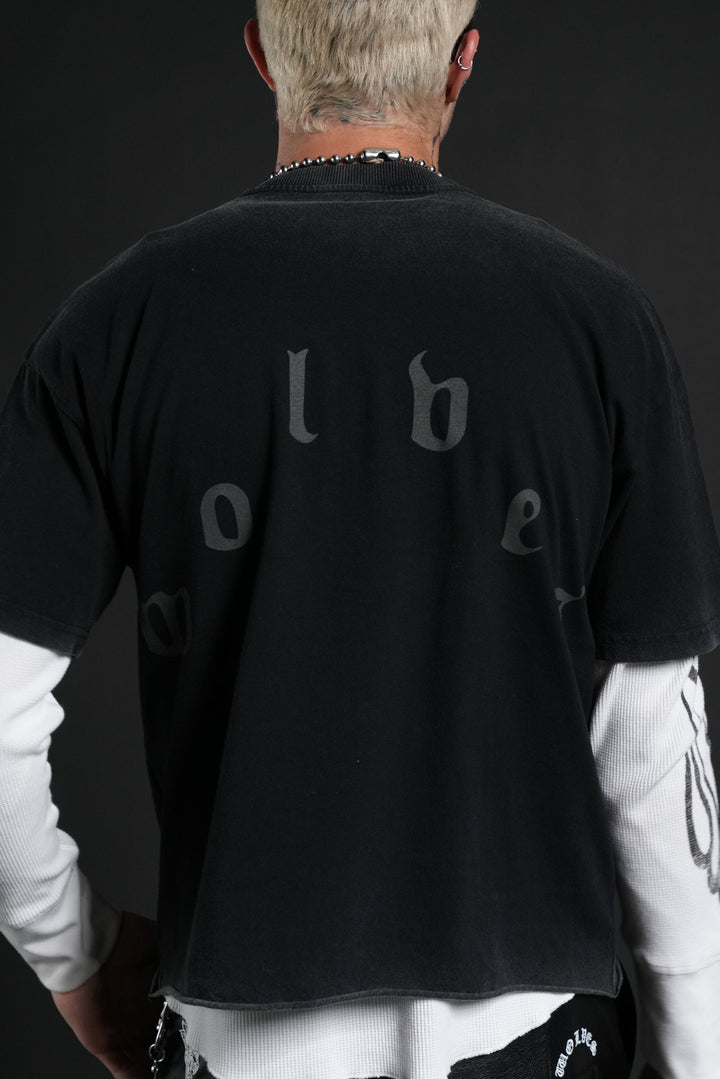 Sith Inferno Grunge Mid Length Raw Hem Tee in Black