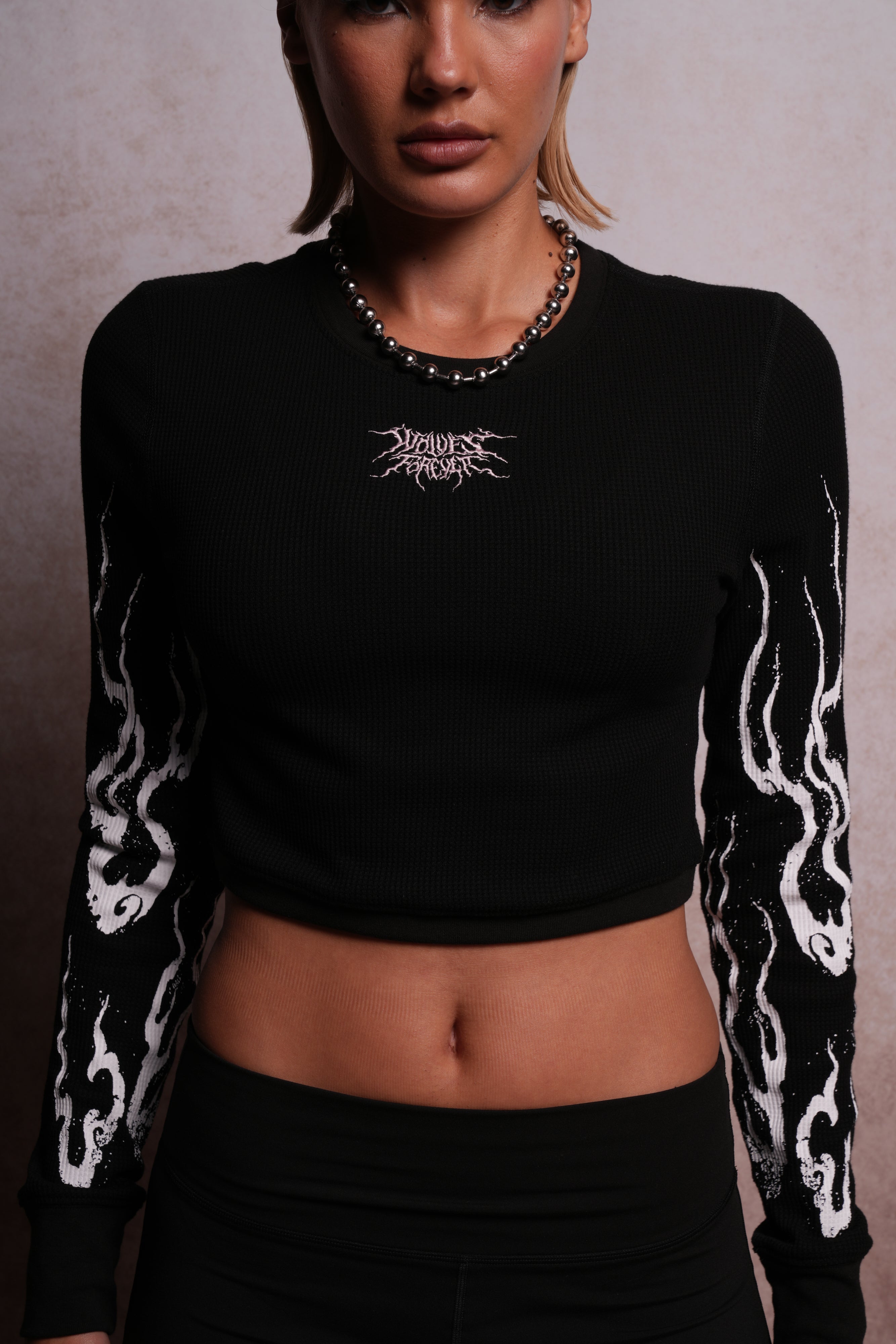 Darc Infernal Cropped Thermal L/S in Black