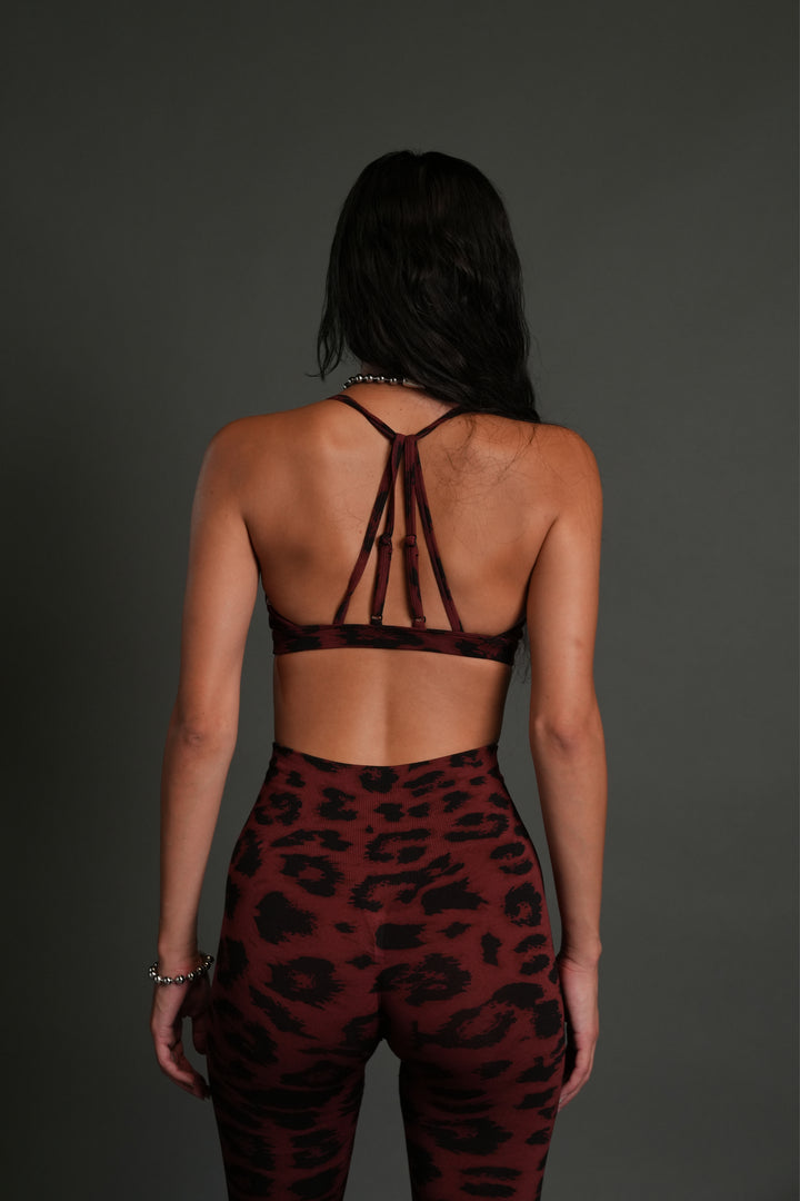 Single Wolf "Everson" Alexa Seamless Bra in Cherry Red Leopard