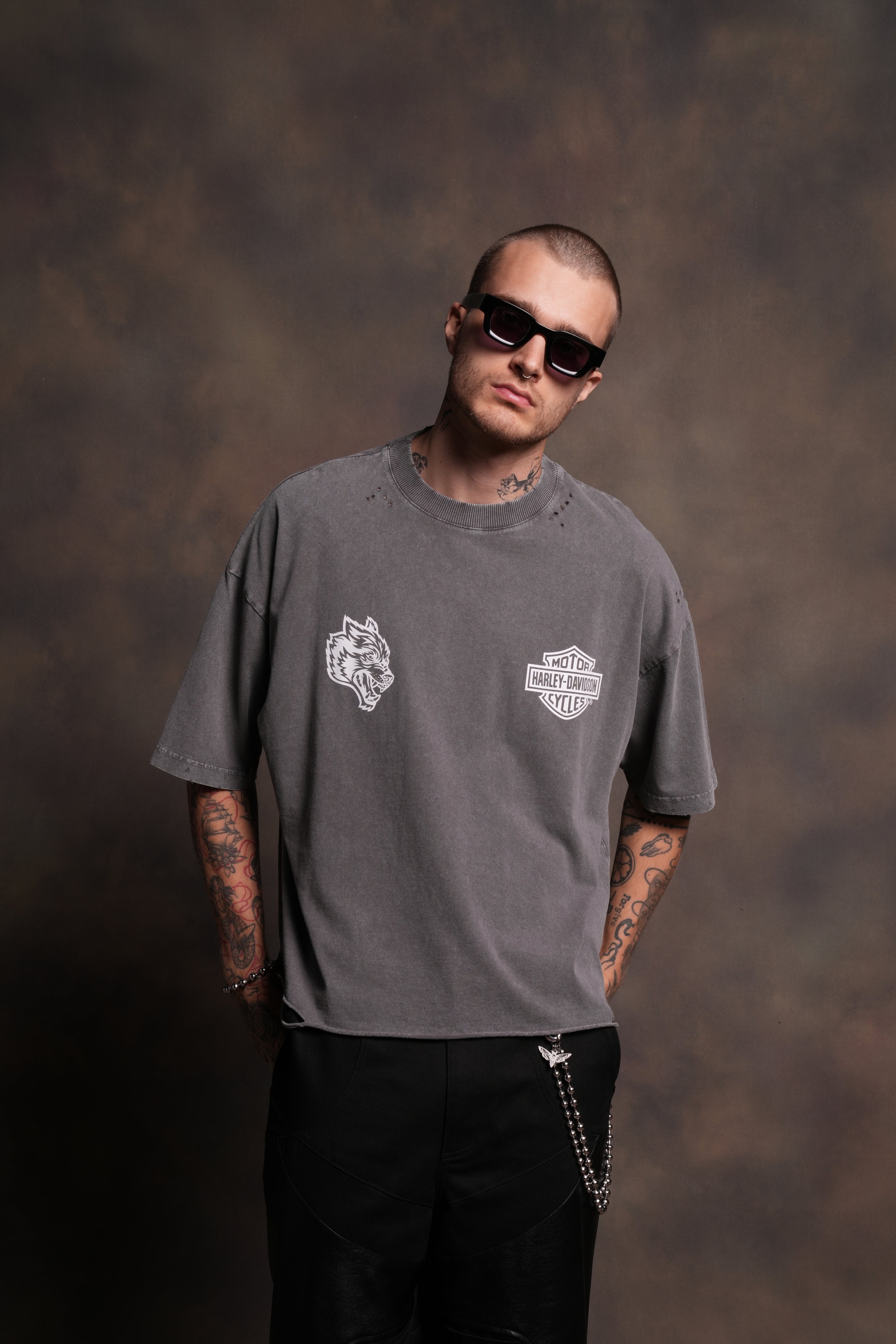 Harley-Davidson Wolves Distressed Grunge "Box Cut" Tee in Slate Gray