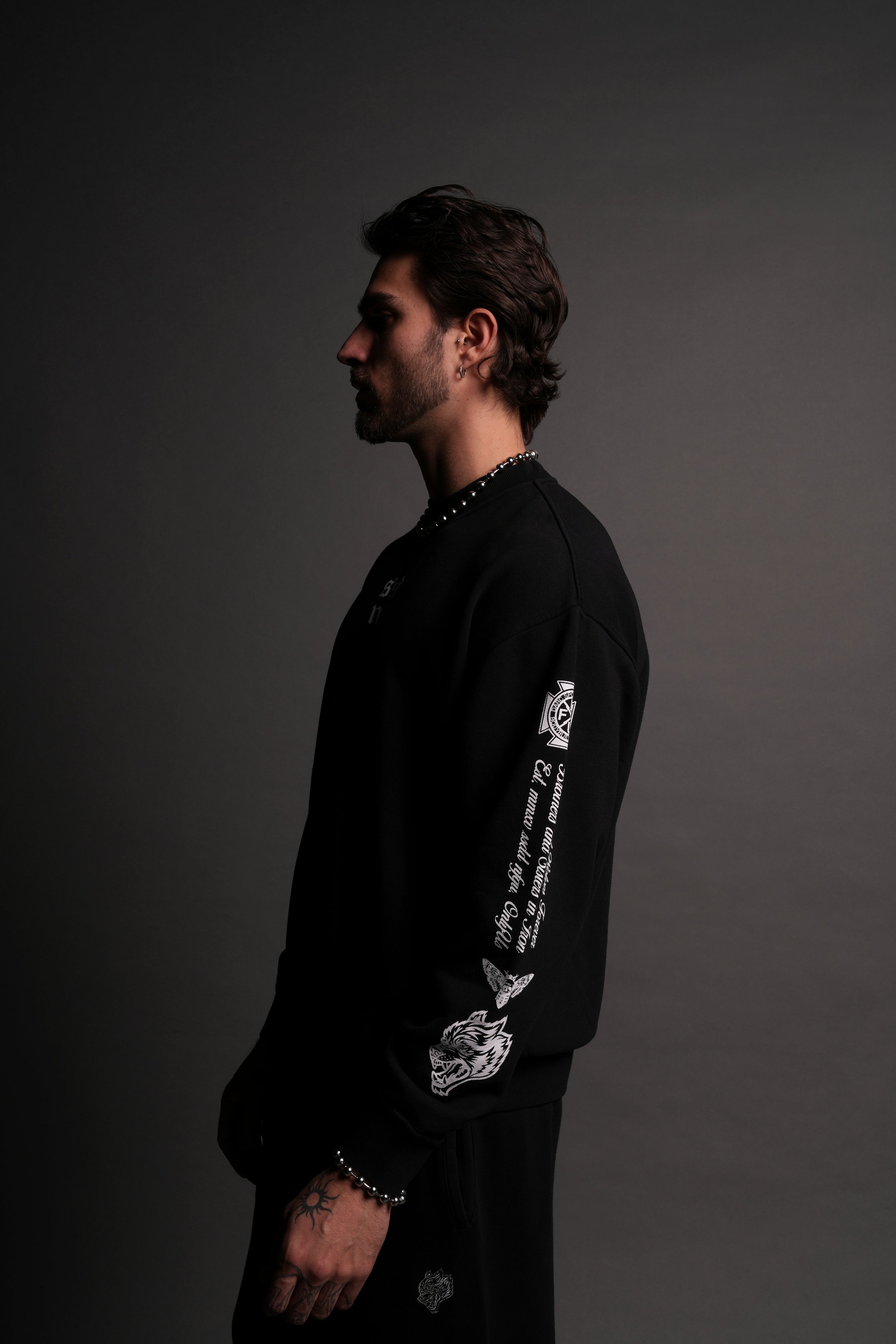 Always SSDD NFGU London Crewneck in Black