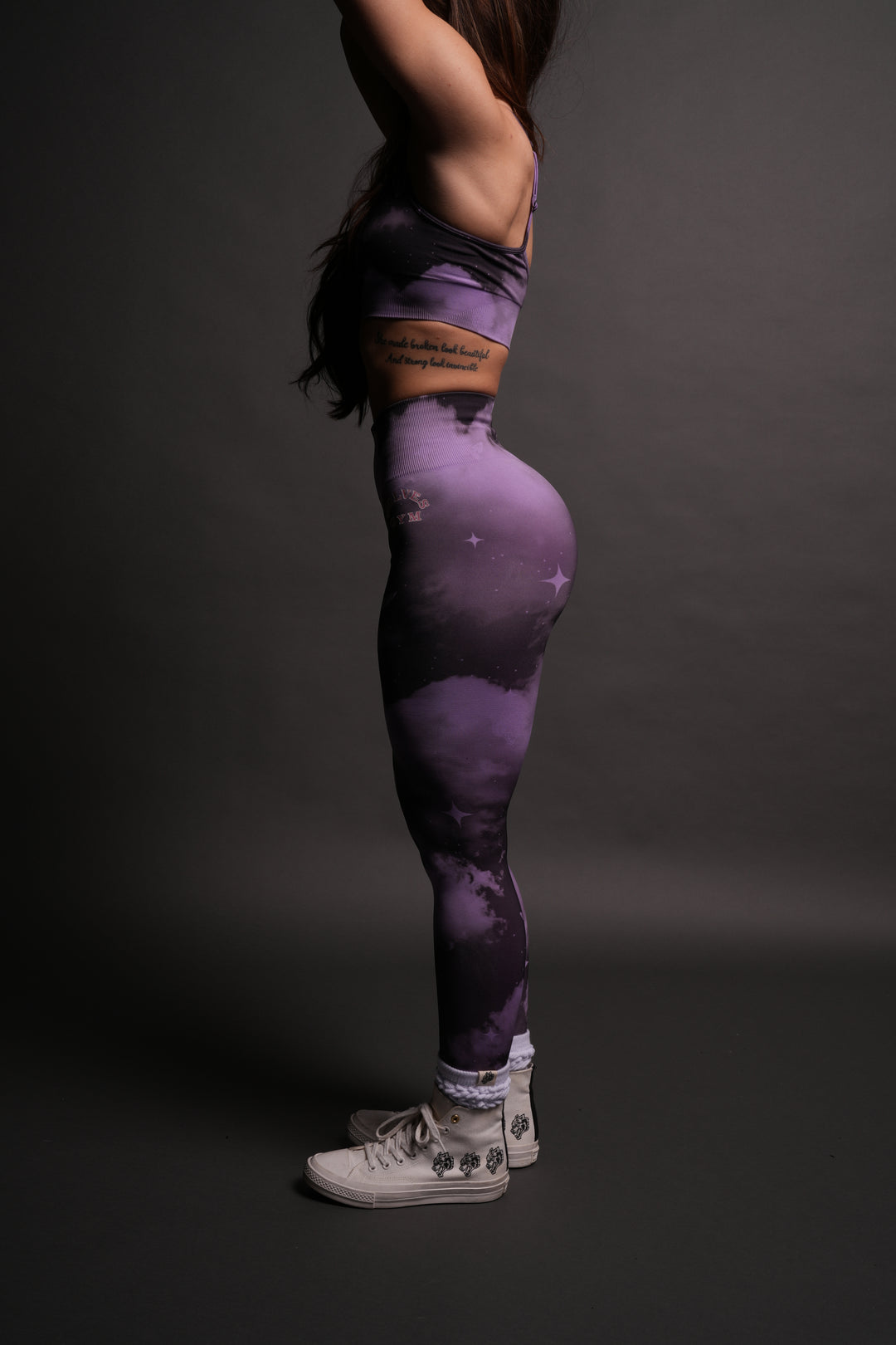 Wolves Gym V2 "Everson Seamless" Scrunch Leggings in Purple Desert Night Sky