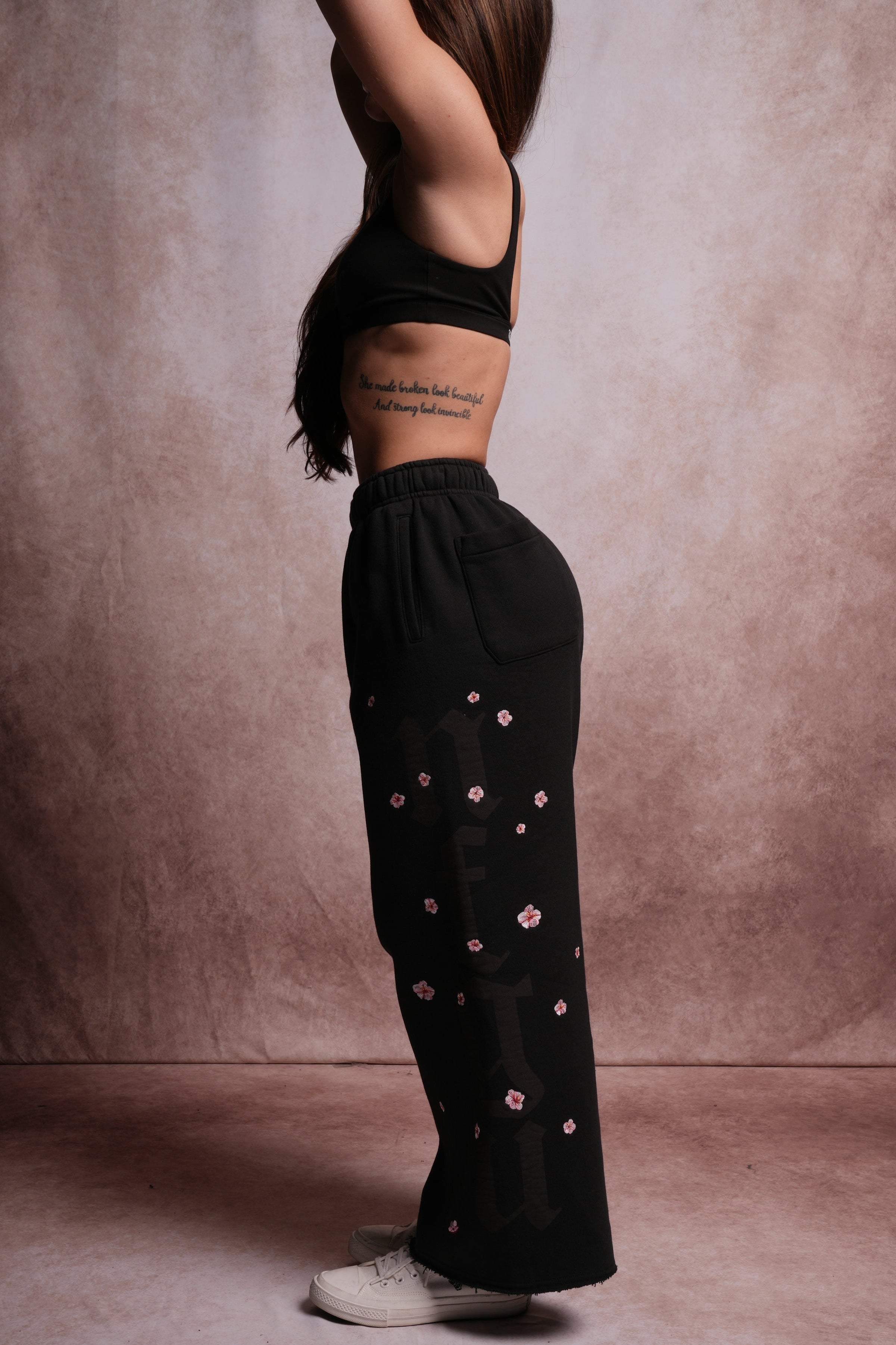 Blossom Forever Durst Sweats V2 in Black