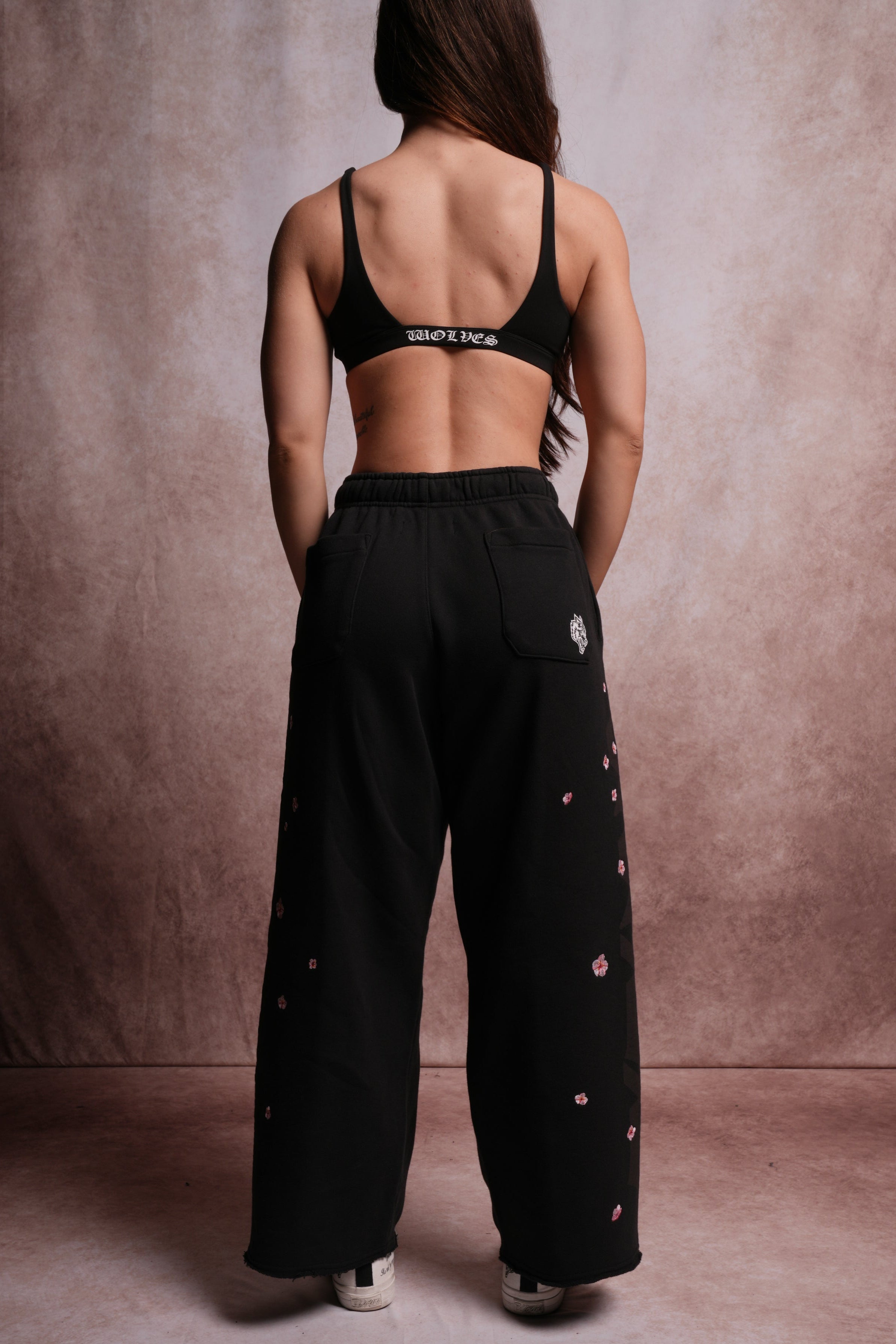 Blossom Forever Durst Sweats V2 in Black