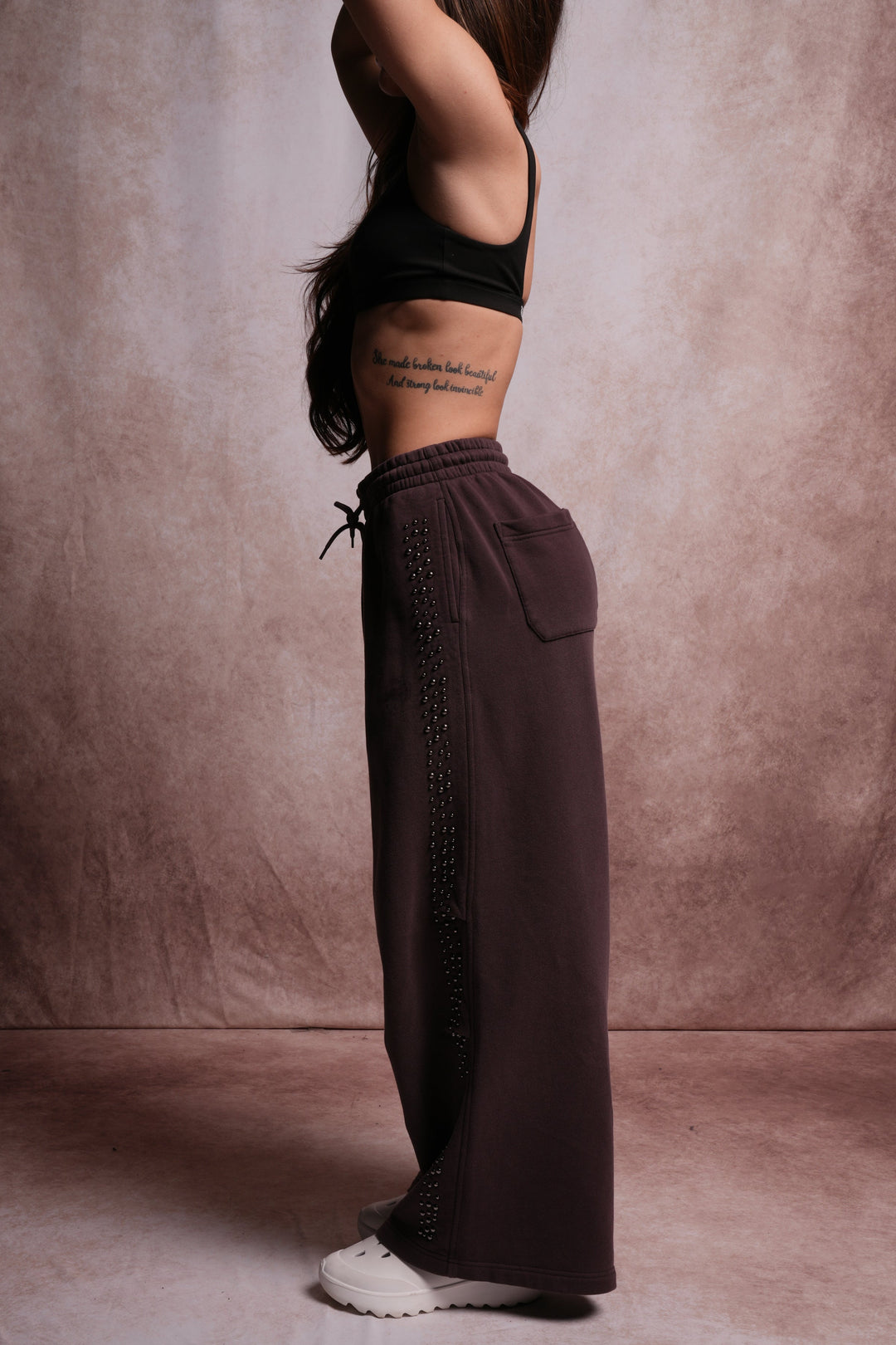 Dual Stud Mia Sweat Pants in Darc Garnet Horizon Sun Fade