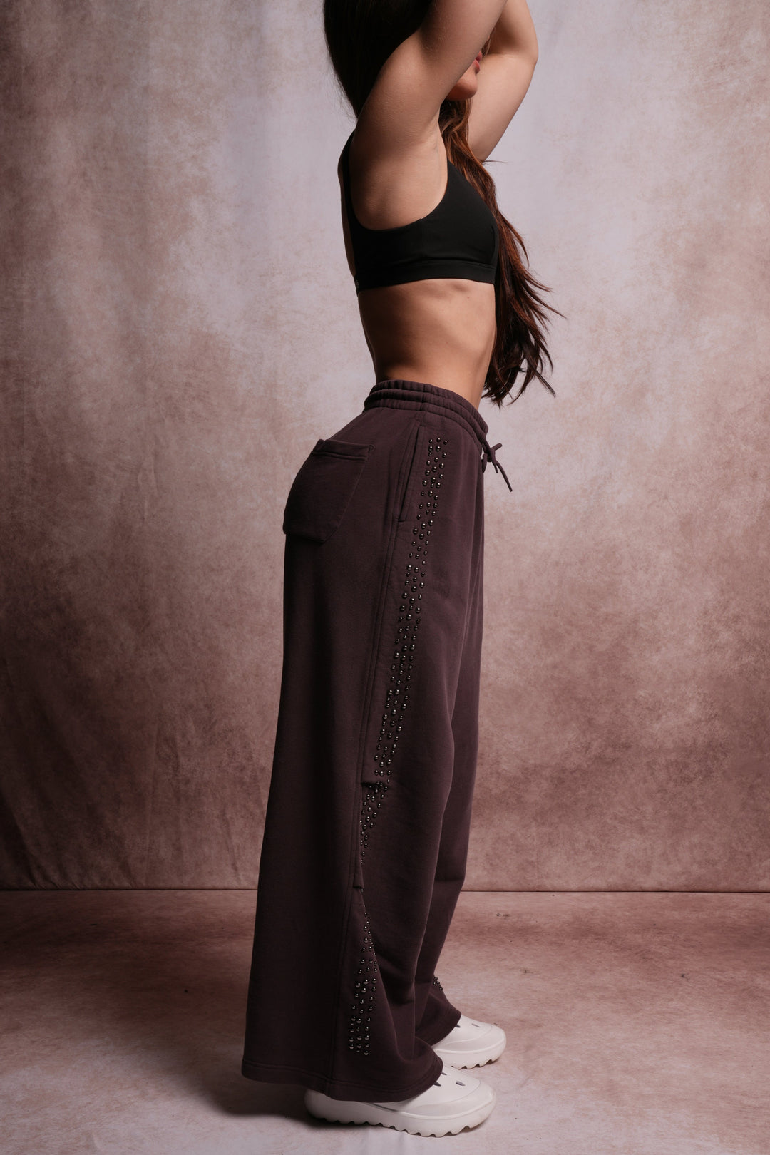 Dual Stud Mia Sweat Pants in Darc Garnet Horizon Sun Fade