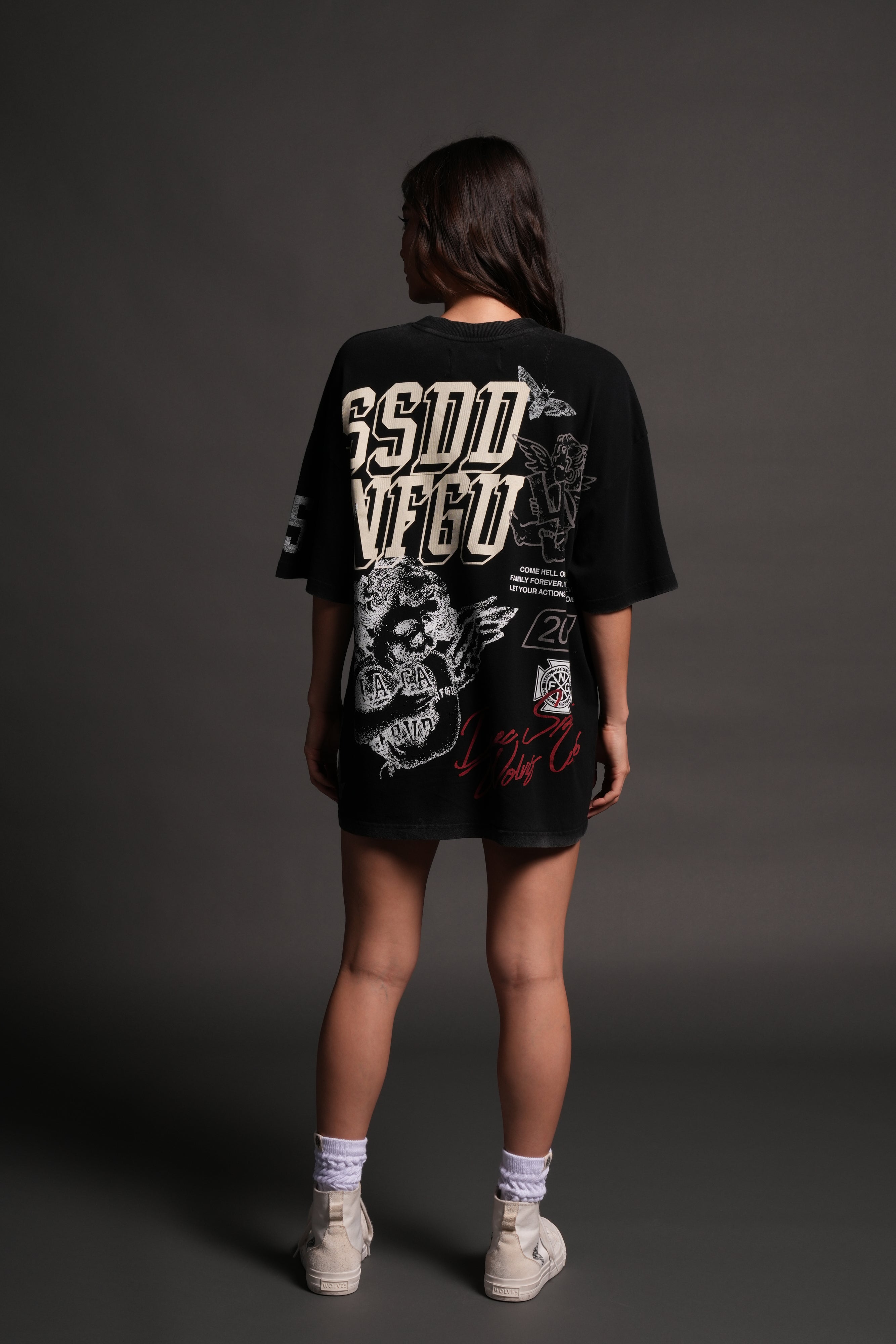 La Ca Frvr Premium Oversized Tee in Black