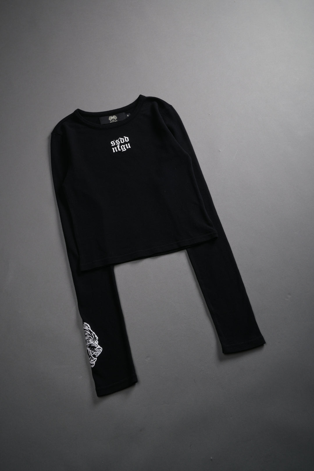 Moth Kanji L/S "Baby" Tee in Black