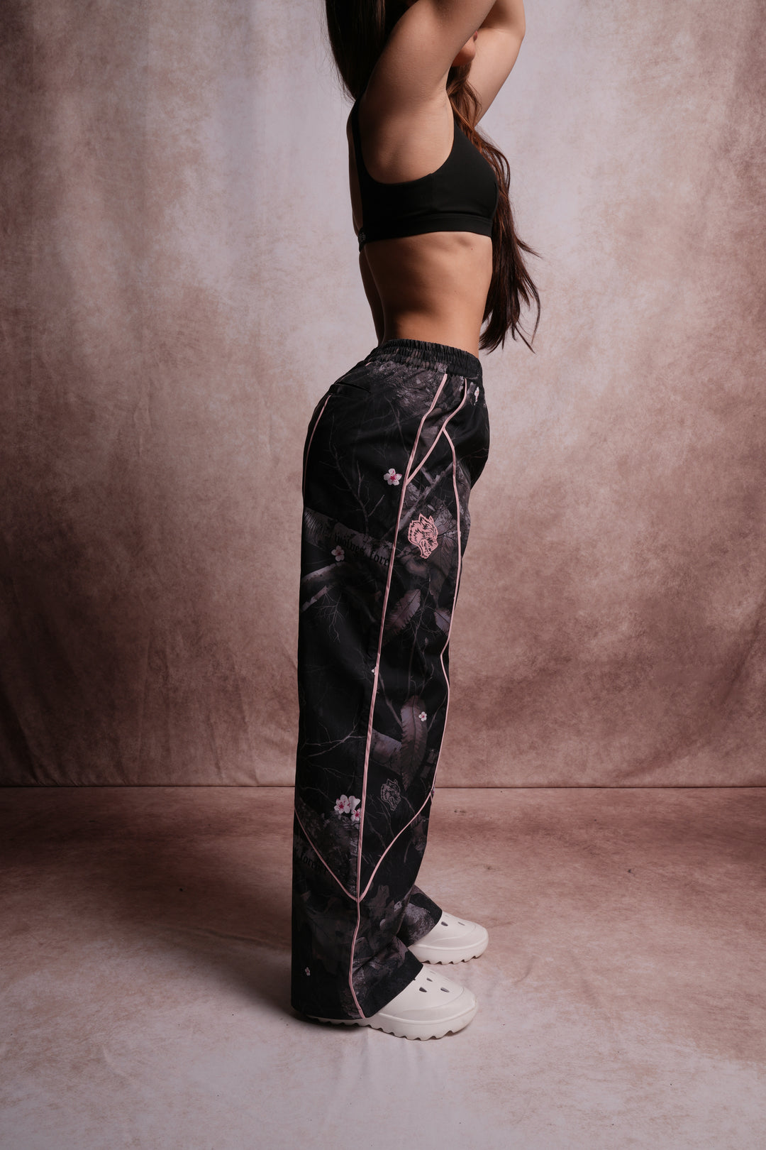Dual Wolf Quinn Track Pants in Darc Blossom Woodland Camo/Cherry Blossom