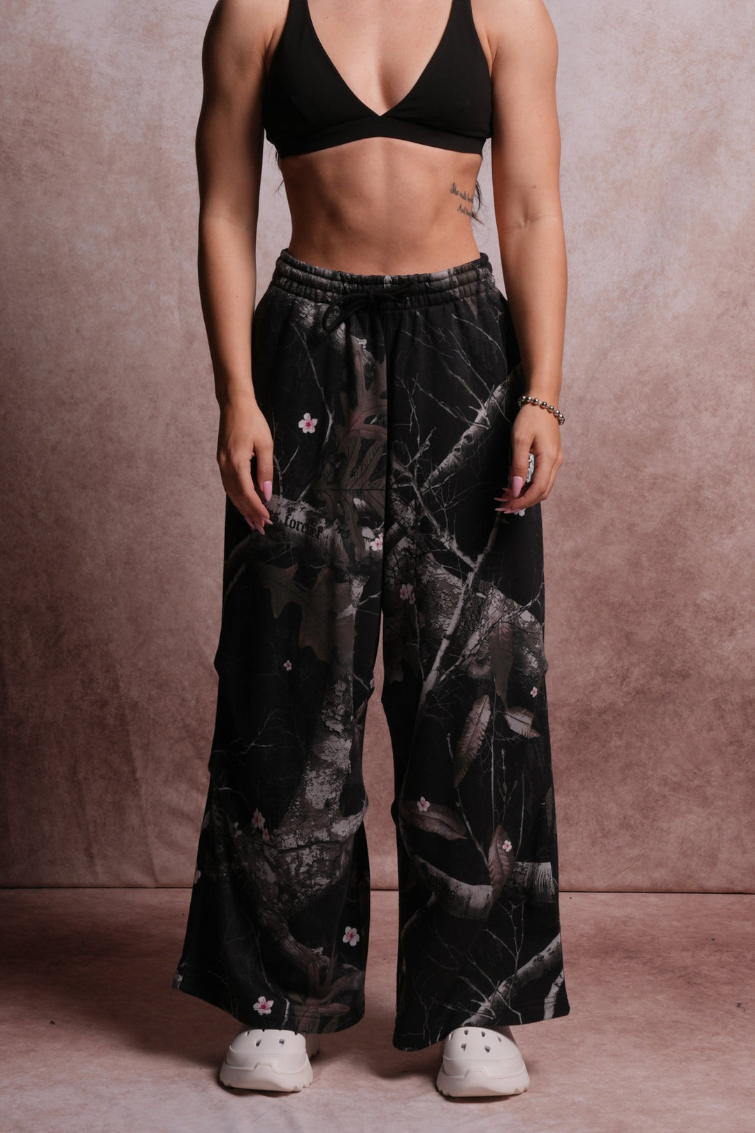 Dual Wolf Mia Sweat Pants in Darc Blossom Woodland Camo