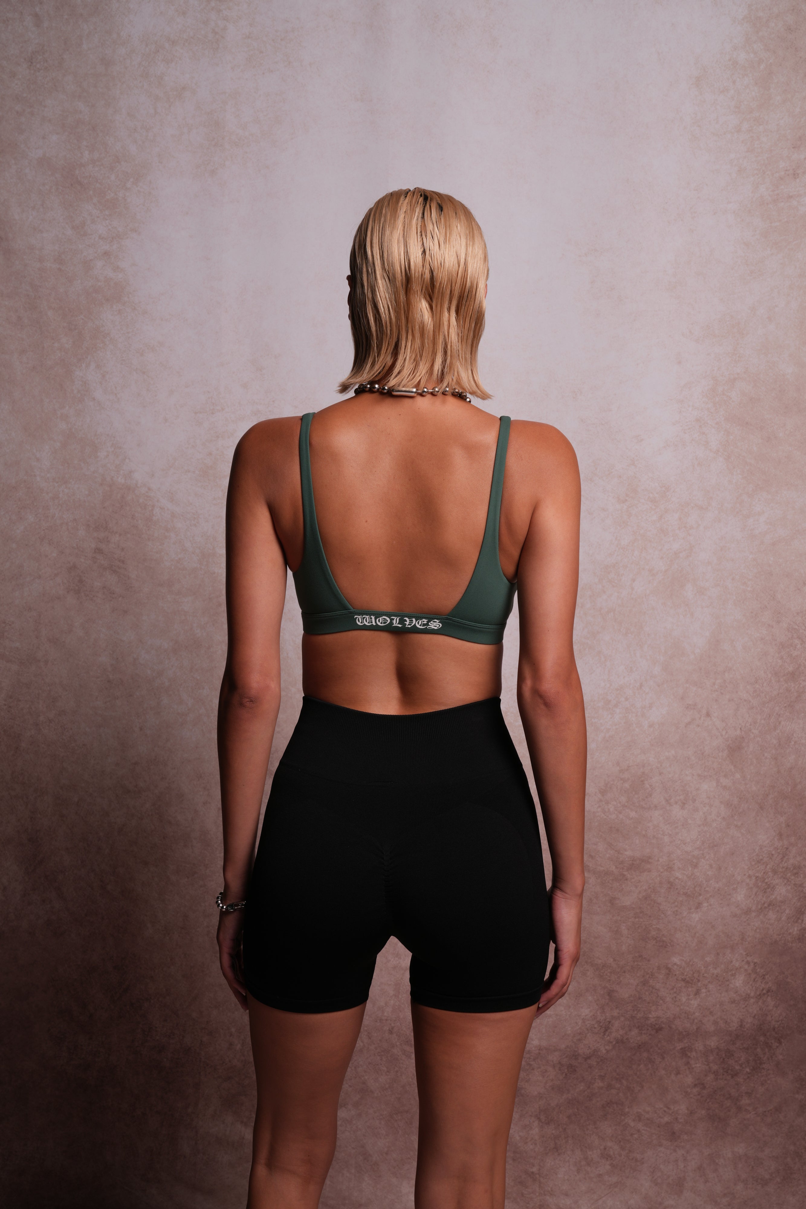 Chopper V Sports Bra in Hunter Green