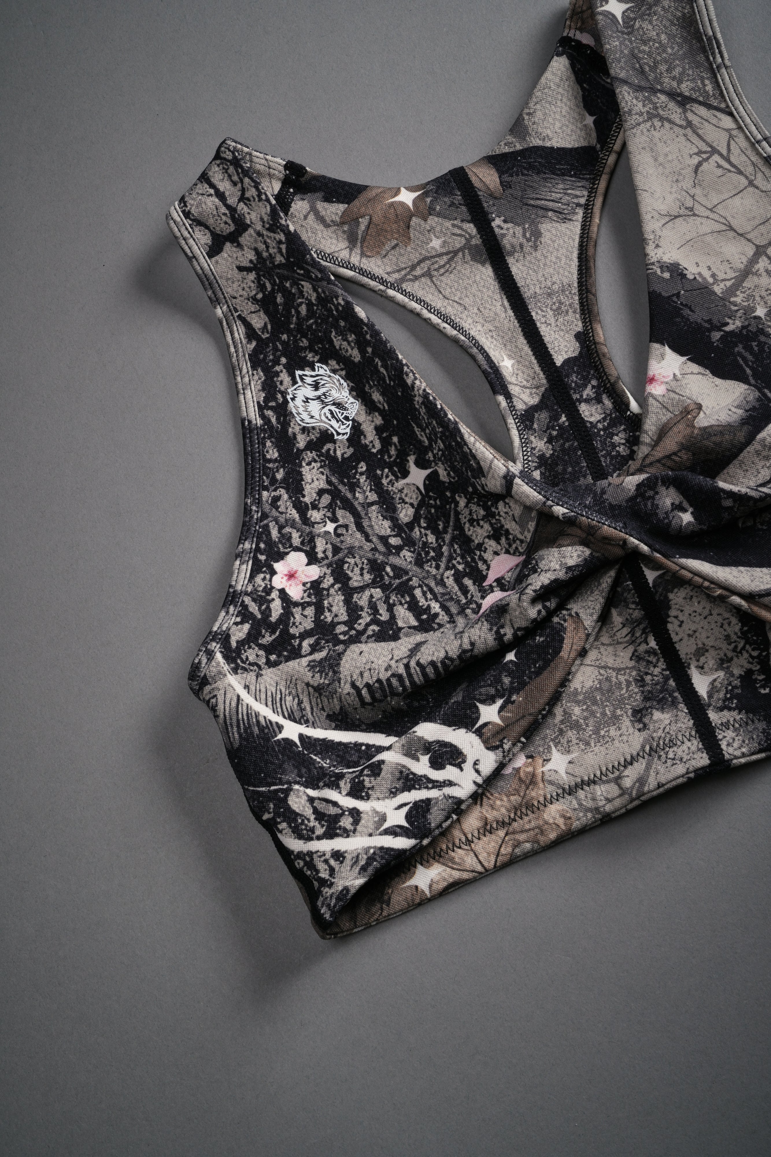 Warrior's Fire "Everson" Seamless Twist Bra in Starry Blossom Woodland Camo